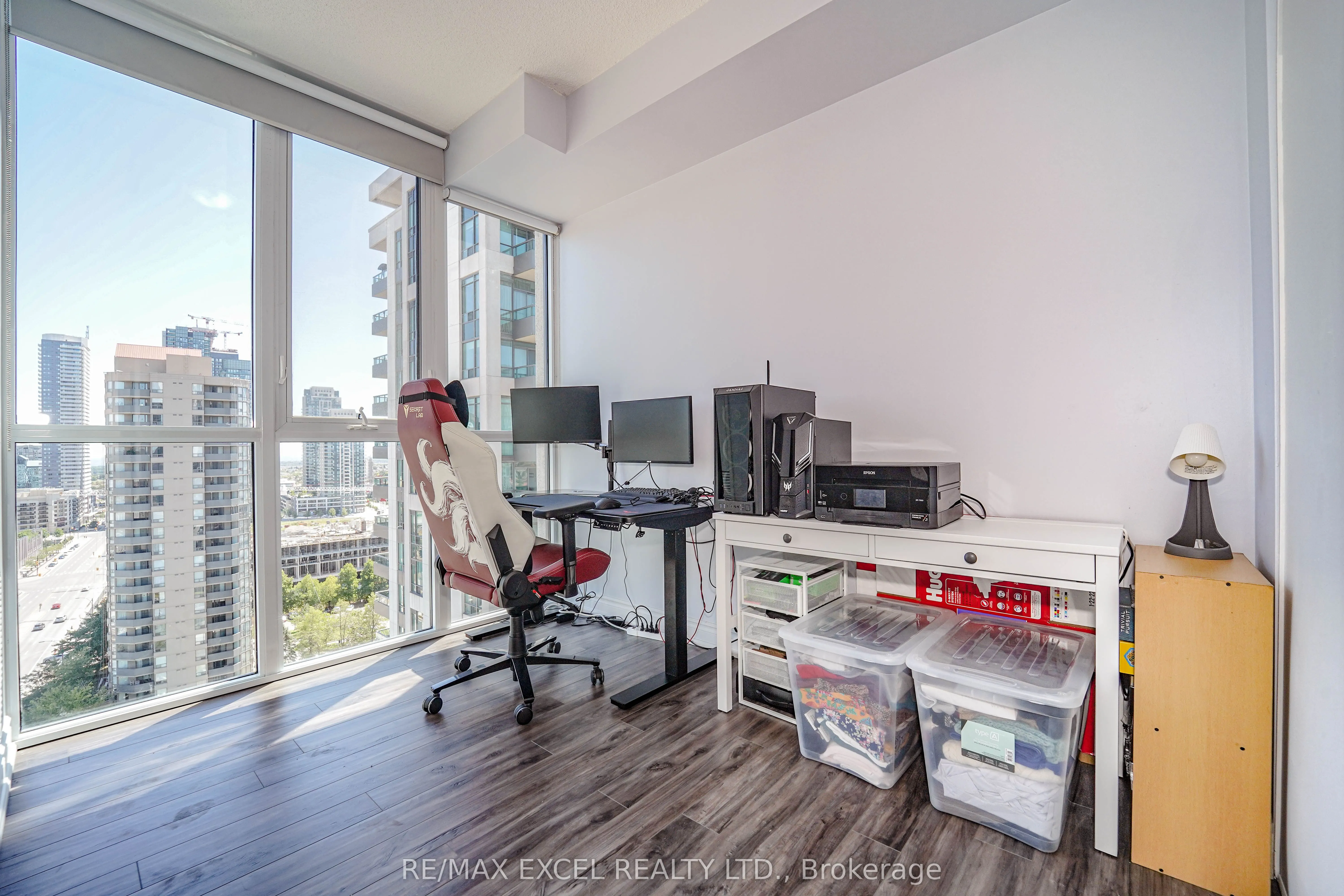 339 Rathburn Road W, #1905
