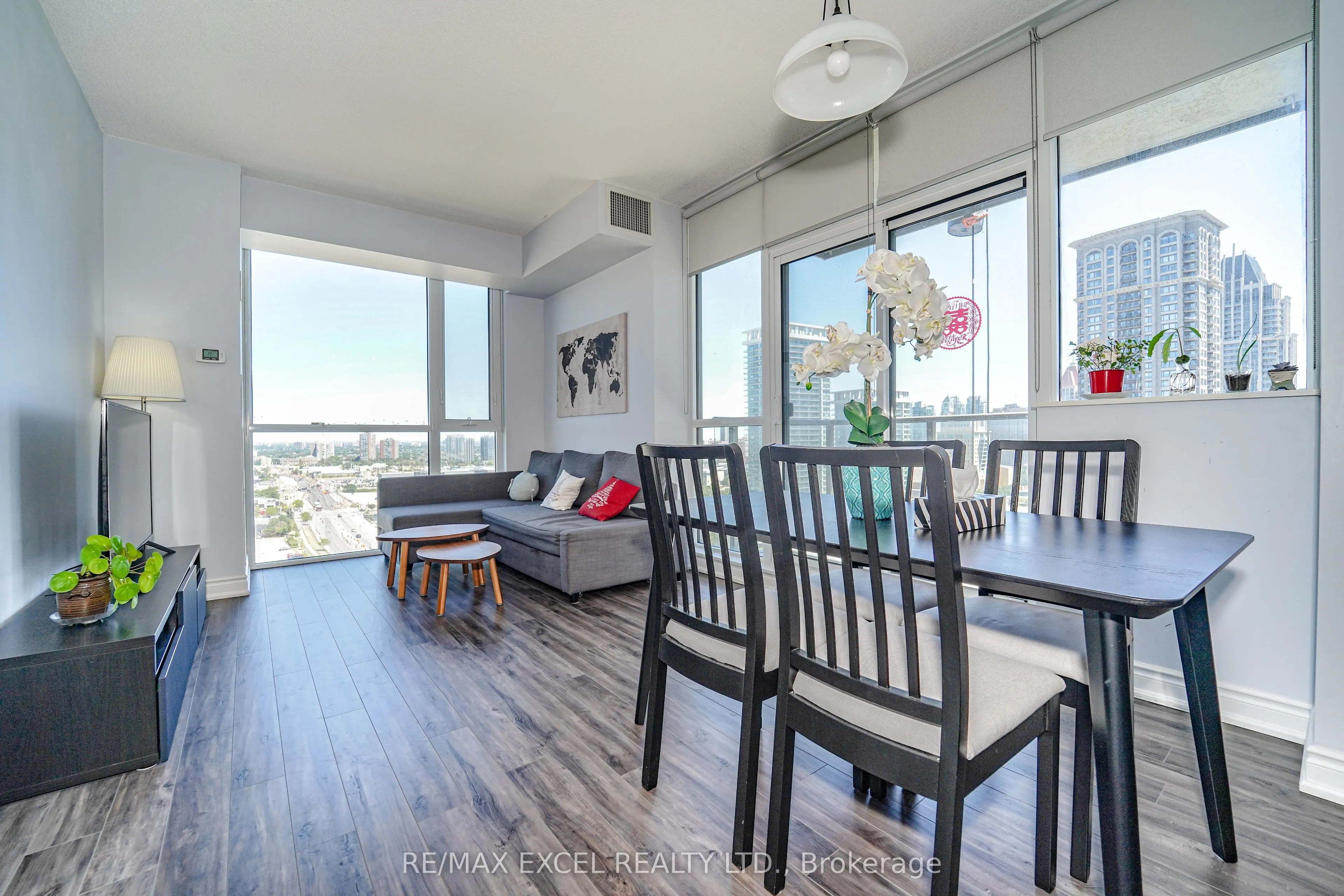339 Rathburn Road W, #1905