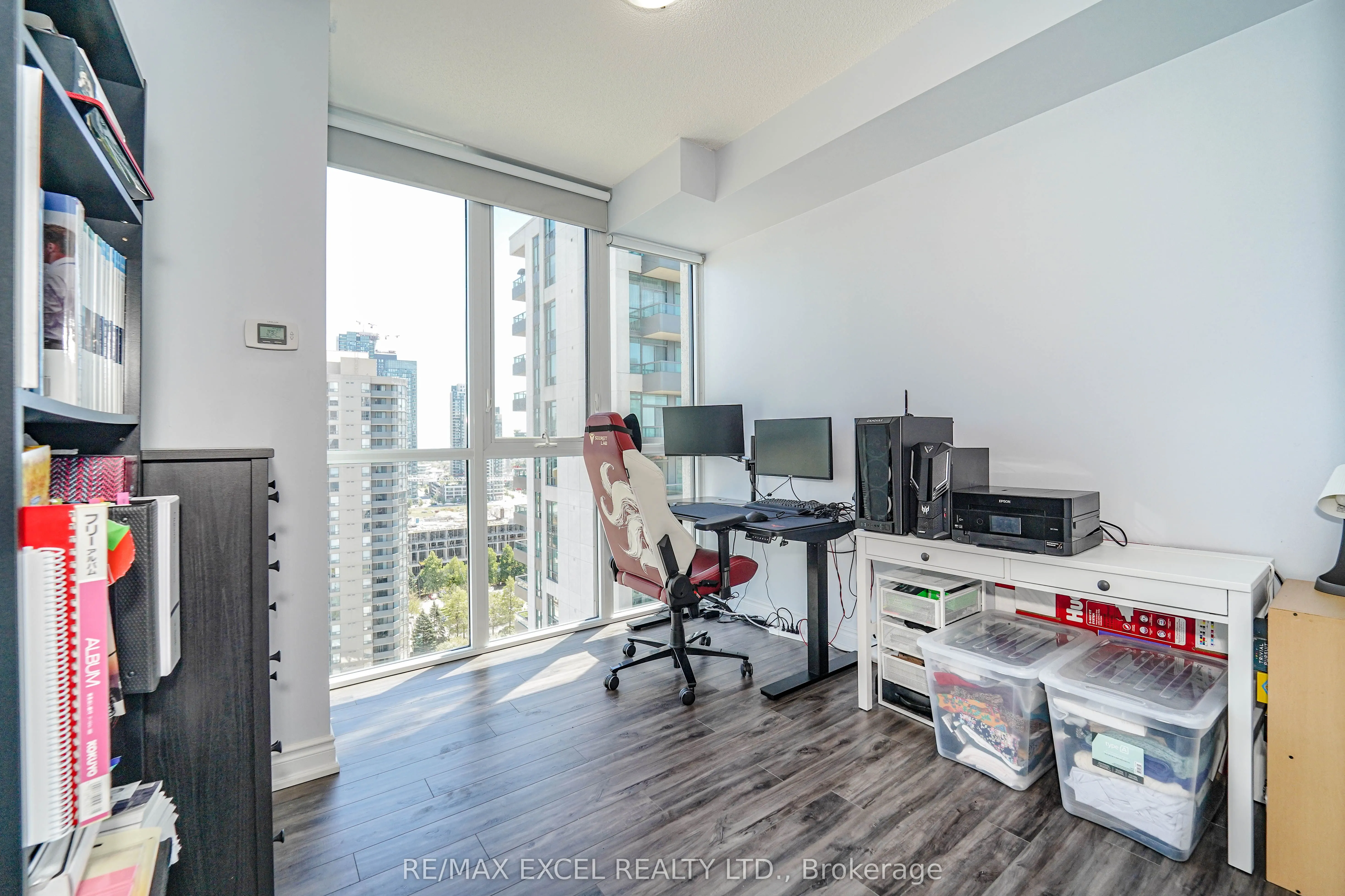339 Rathburn Road W, #1905