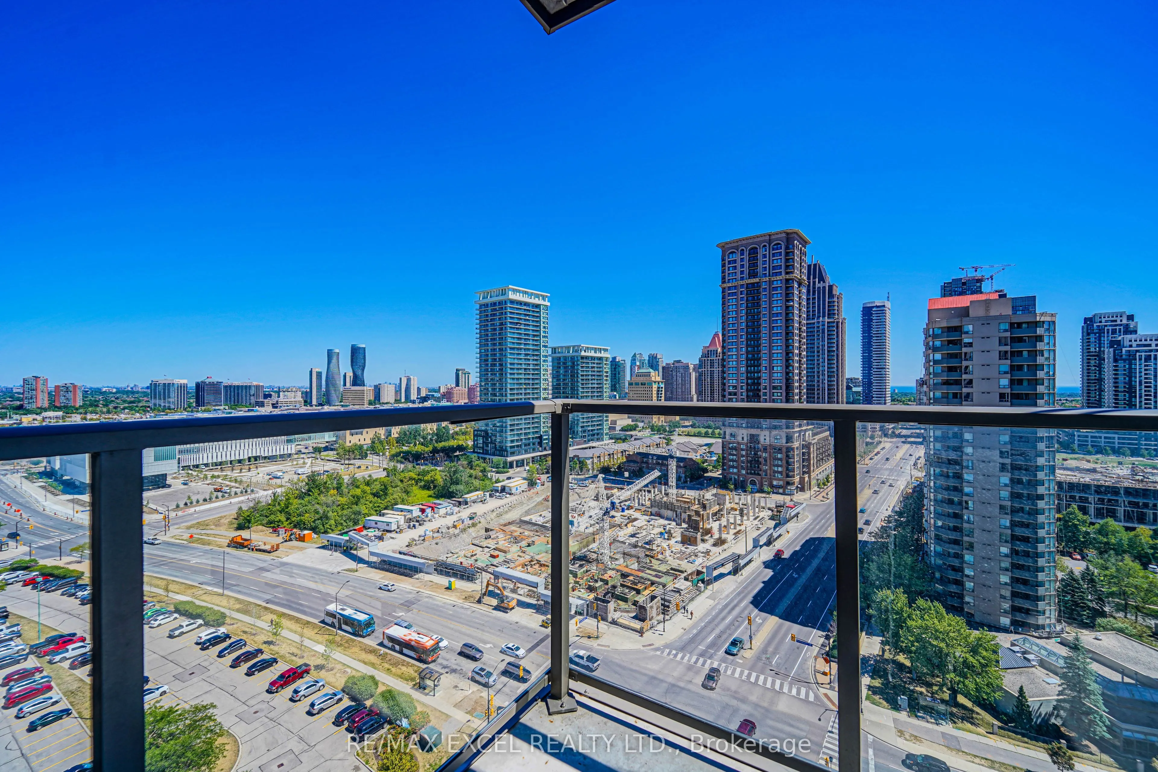 339 Rathburn Road W, #1905