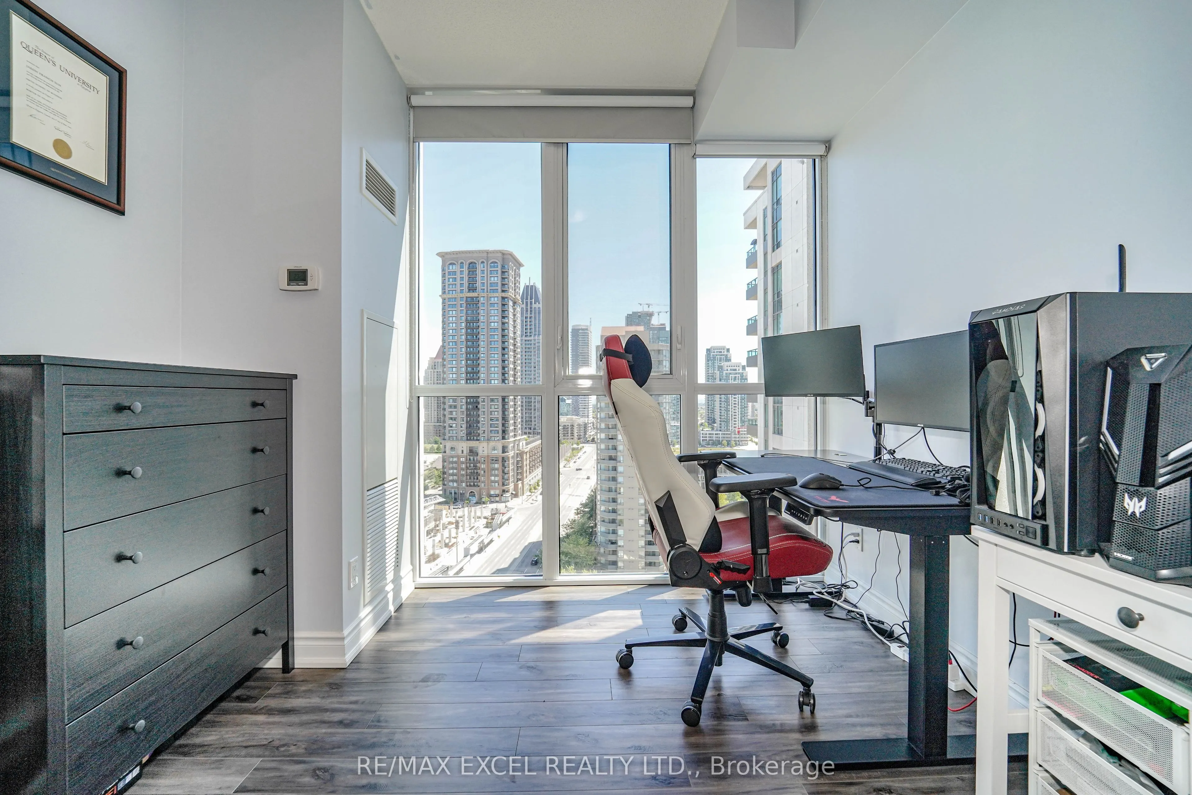 339 Rathburn Road W, #1905