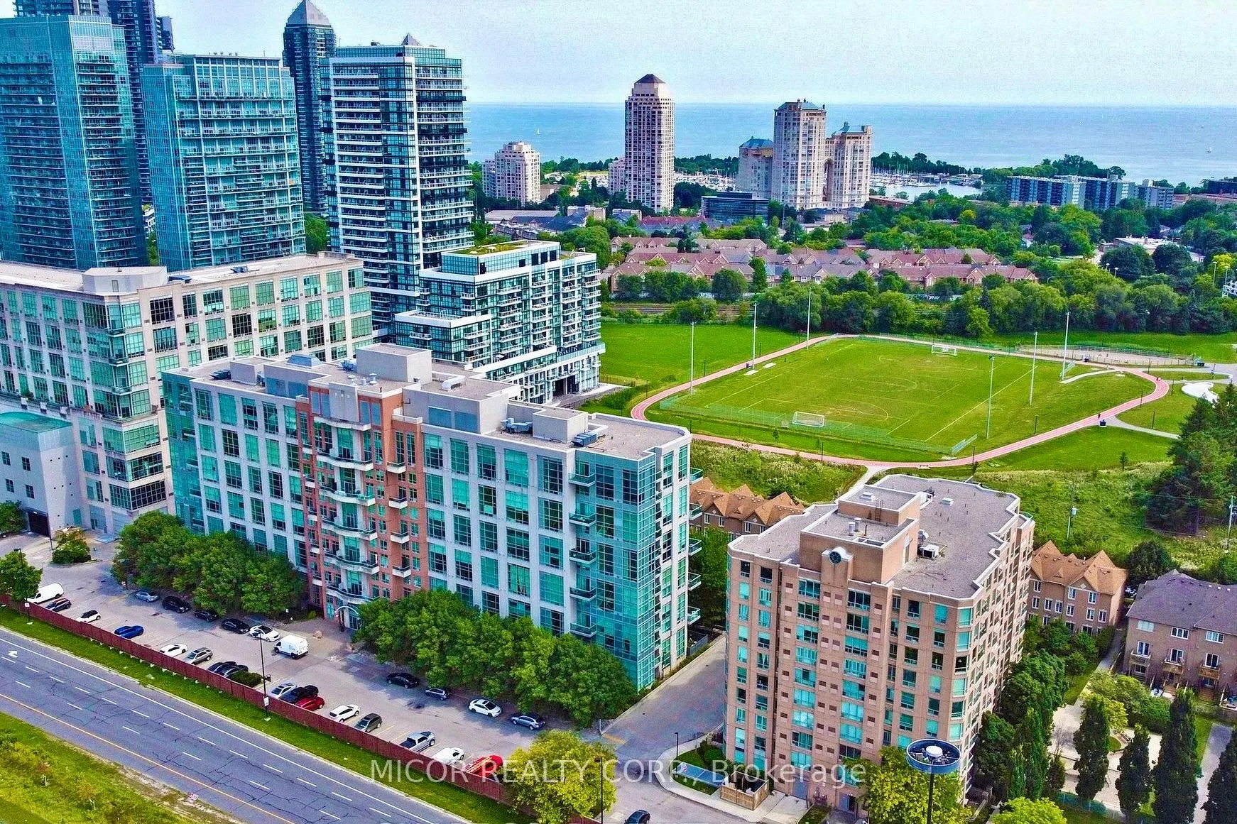 190 Manitoba Street, #1002