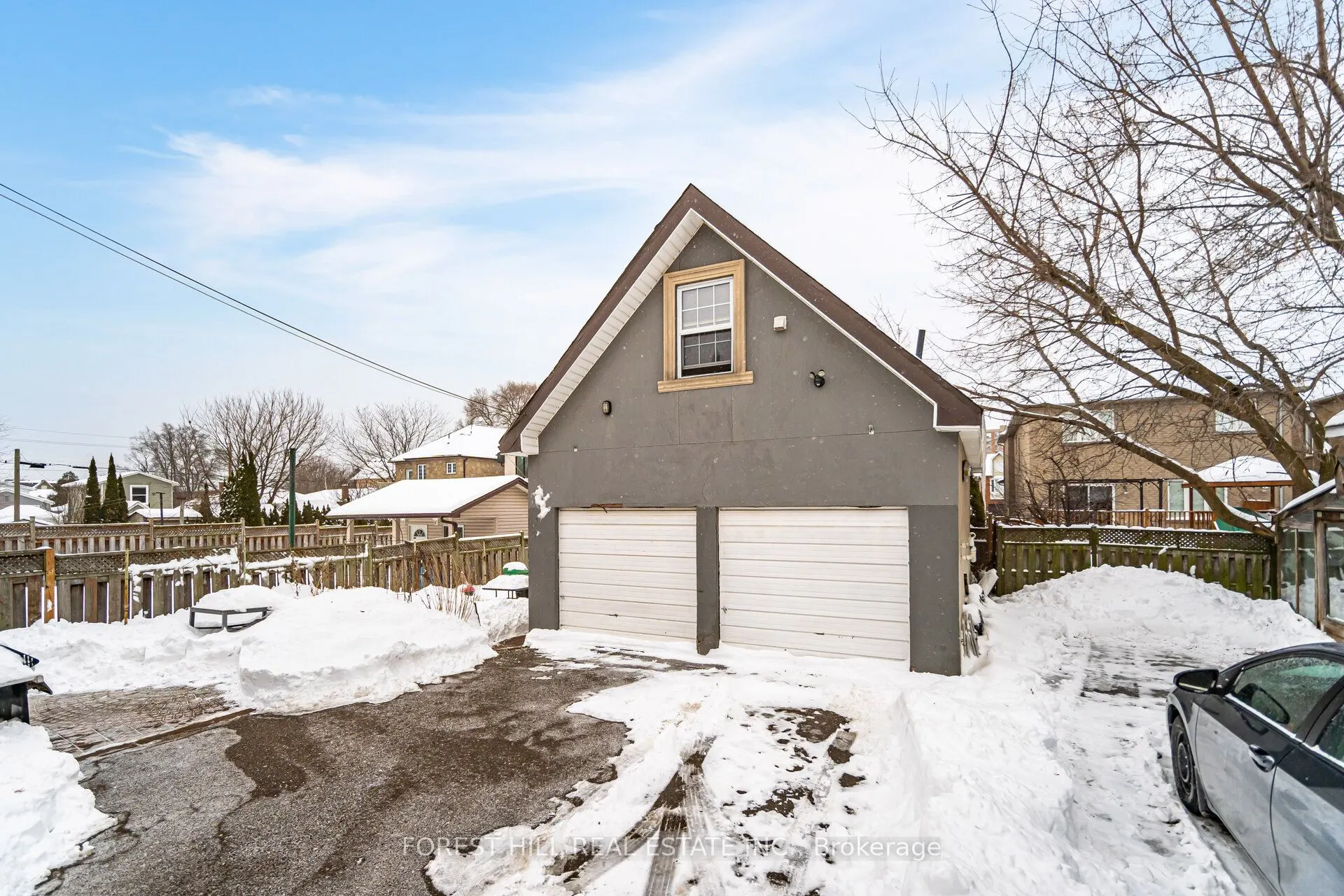 1162 Northmount Avenue