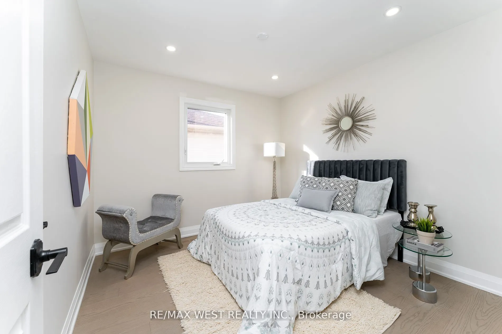 277 Wallenberg Crescent