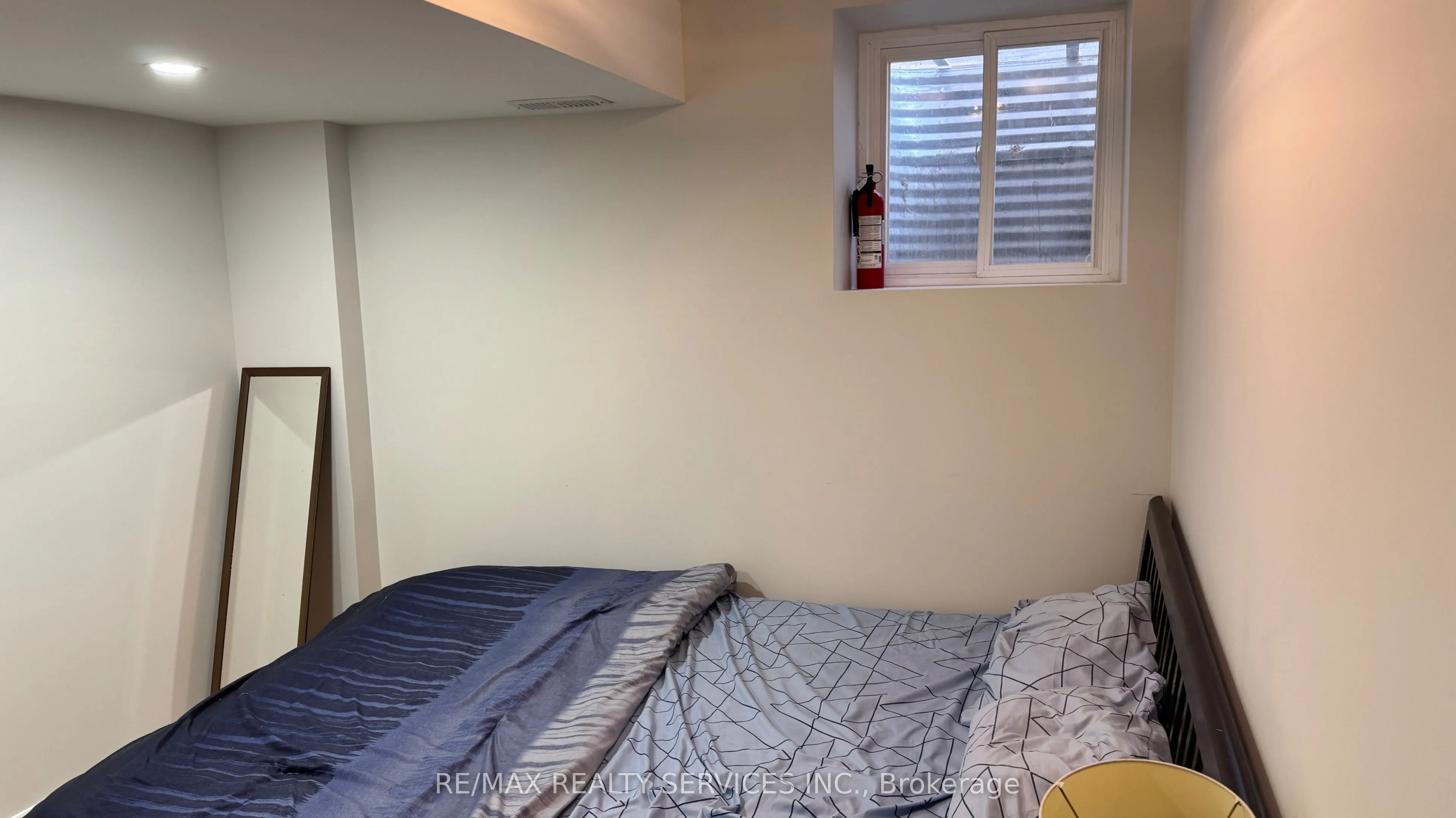 9 Gatesgill Street, #BSMT