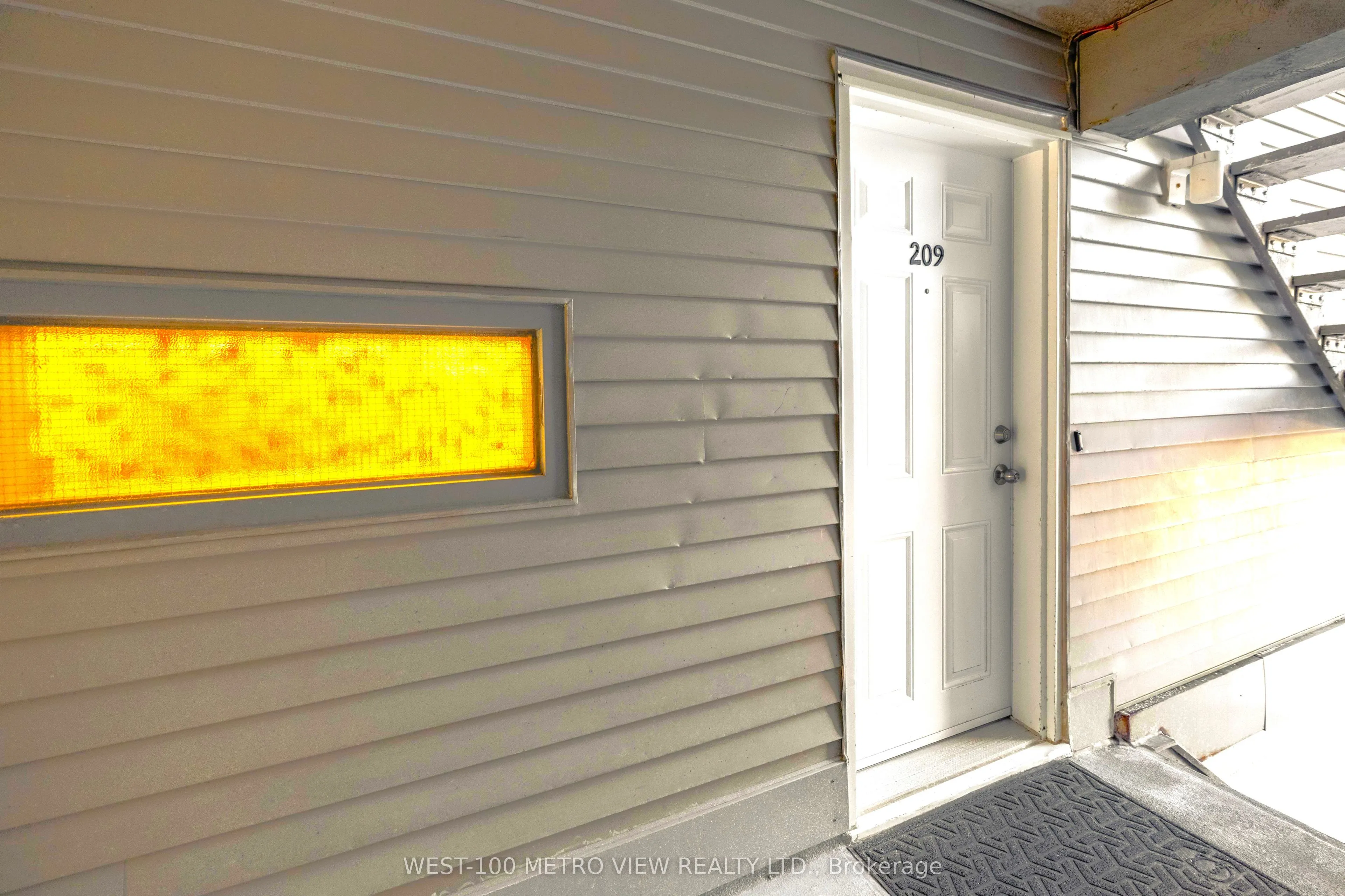 2040 Cleaver Avenue, #209