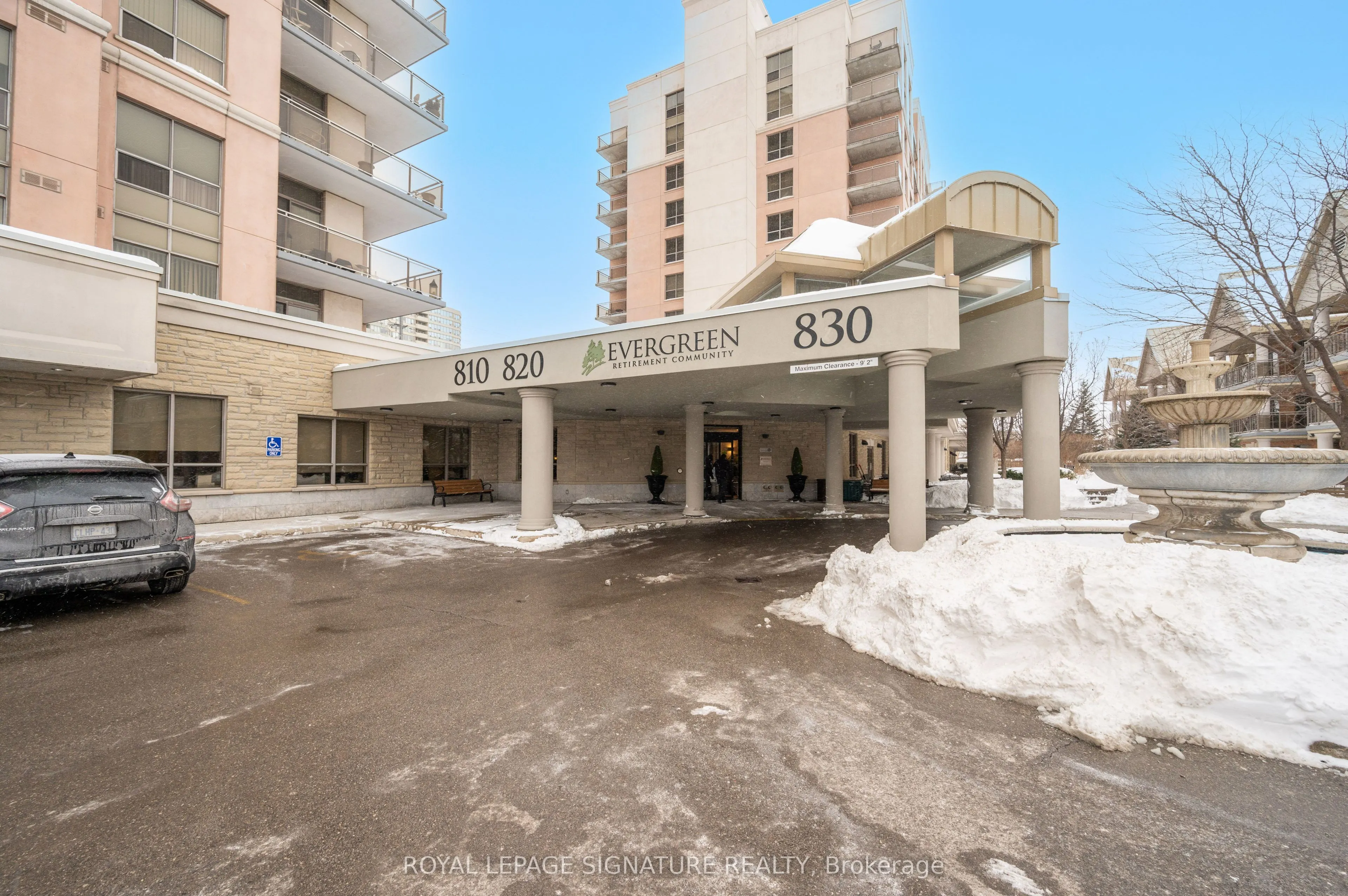 810 Scollard Court, #1003