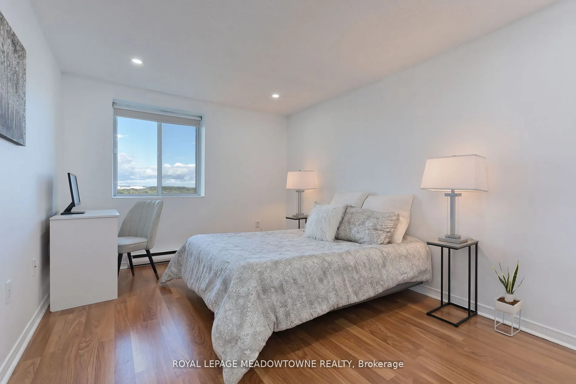 6720 Glen Erin Drive #1013