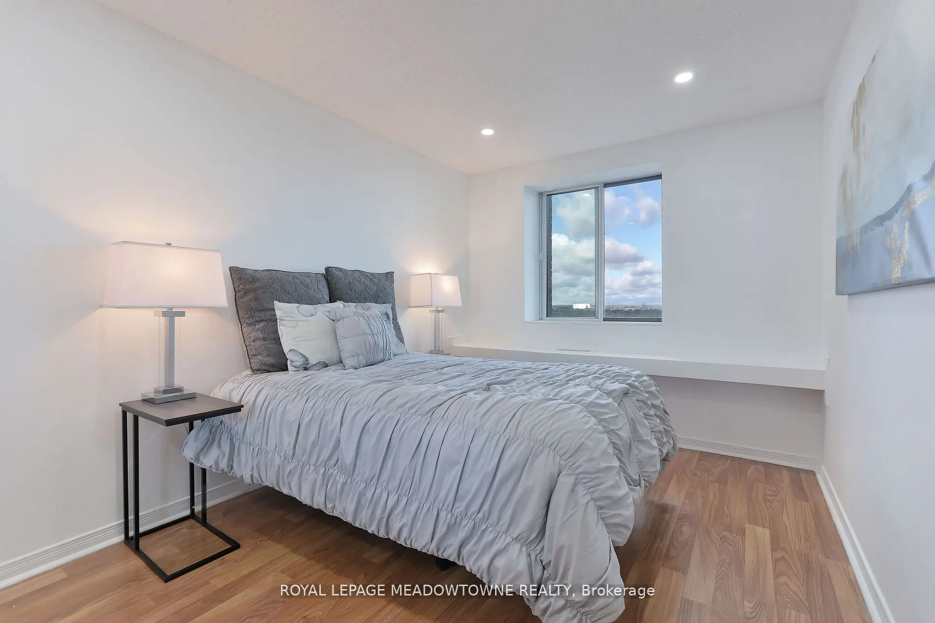 6720 Glen Erin Drive #1013