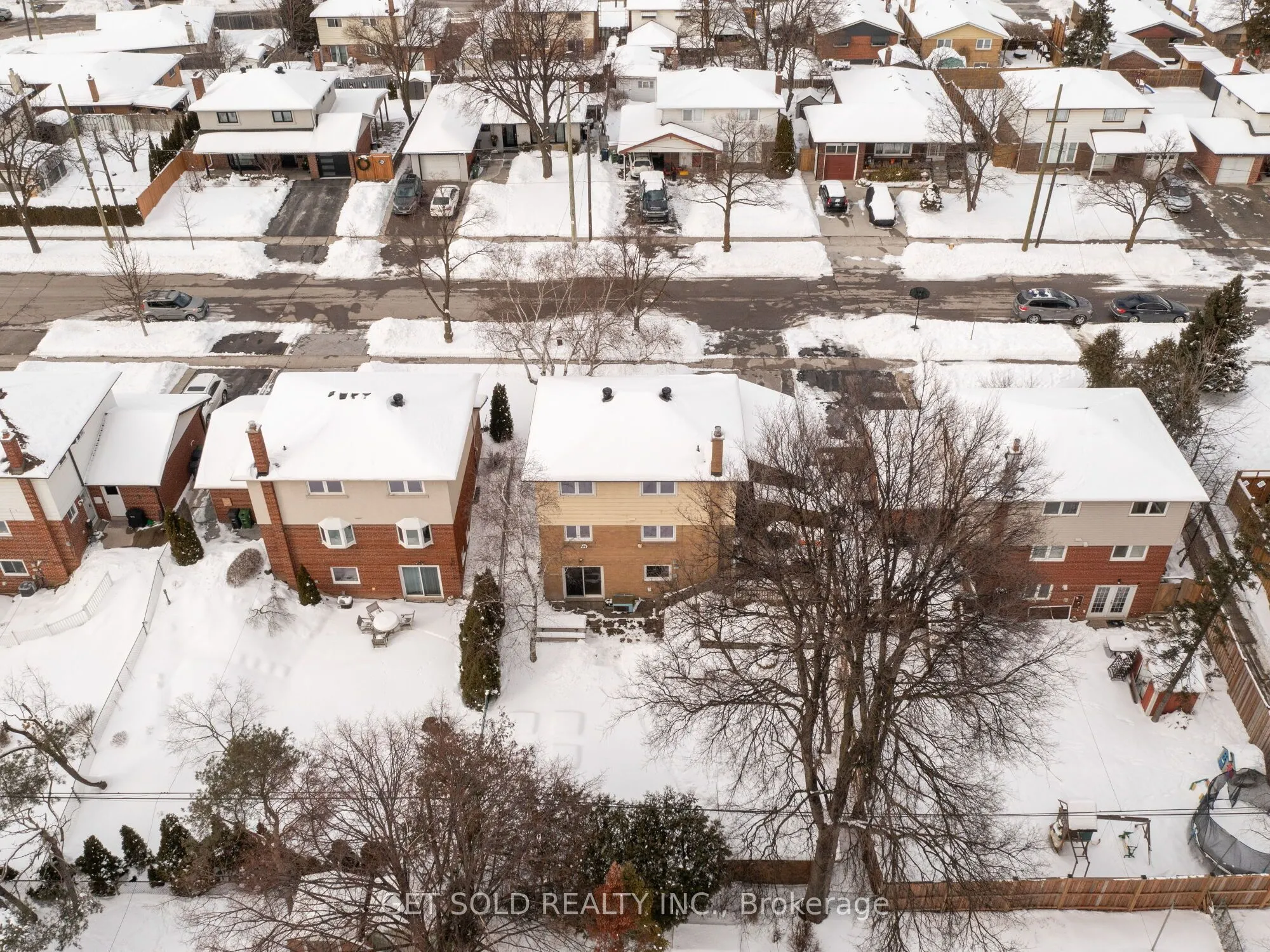 50 Ringway Crescent