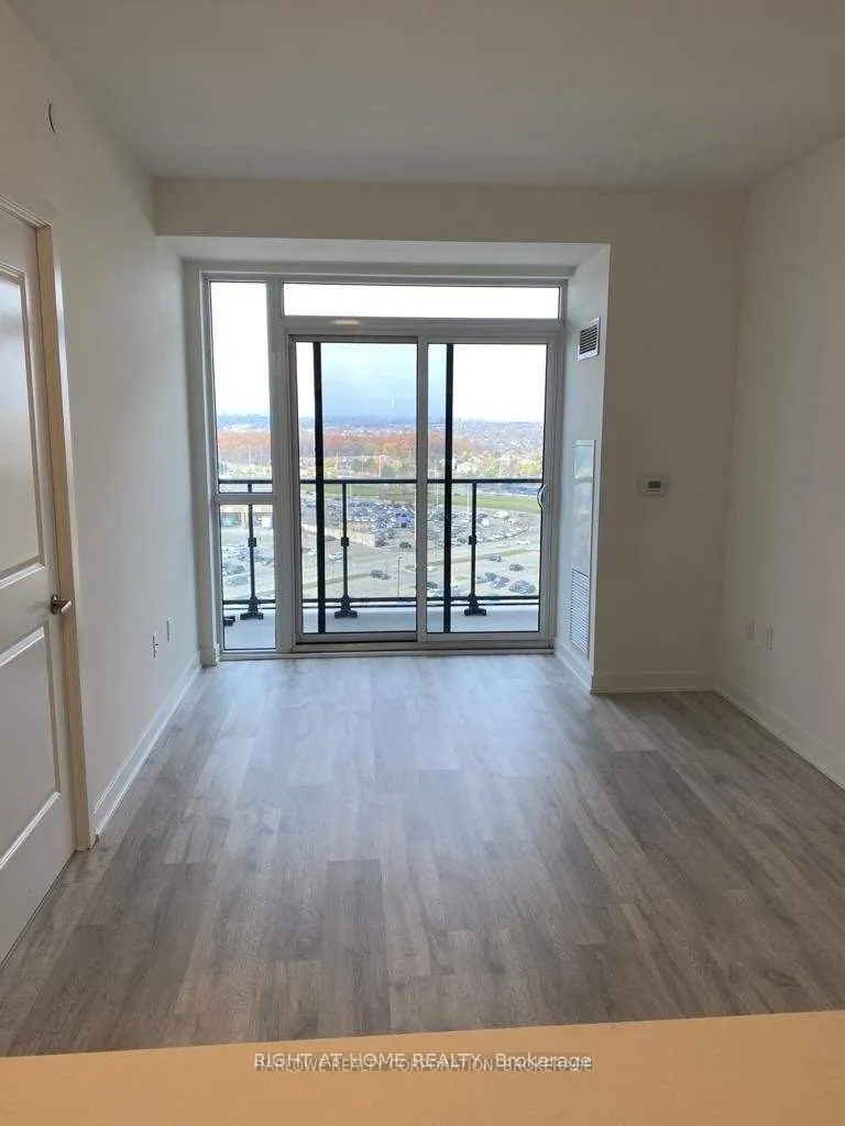 4699 Glen Erin Drive, #1210