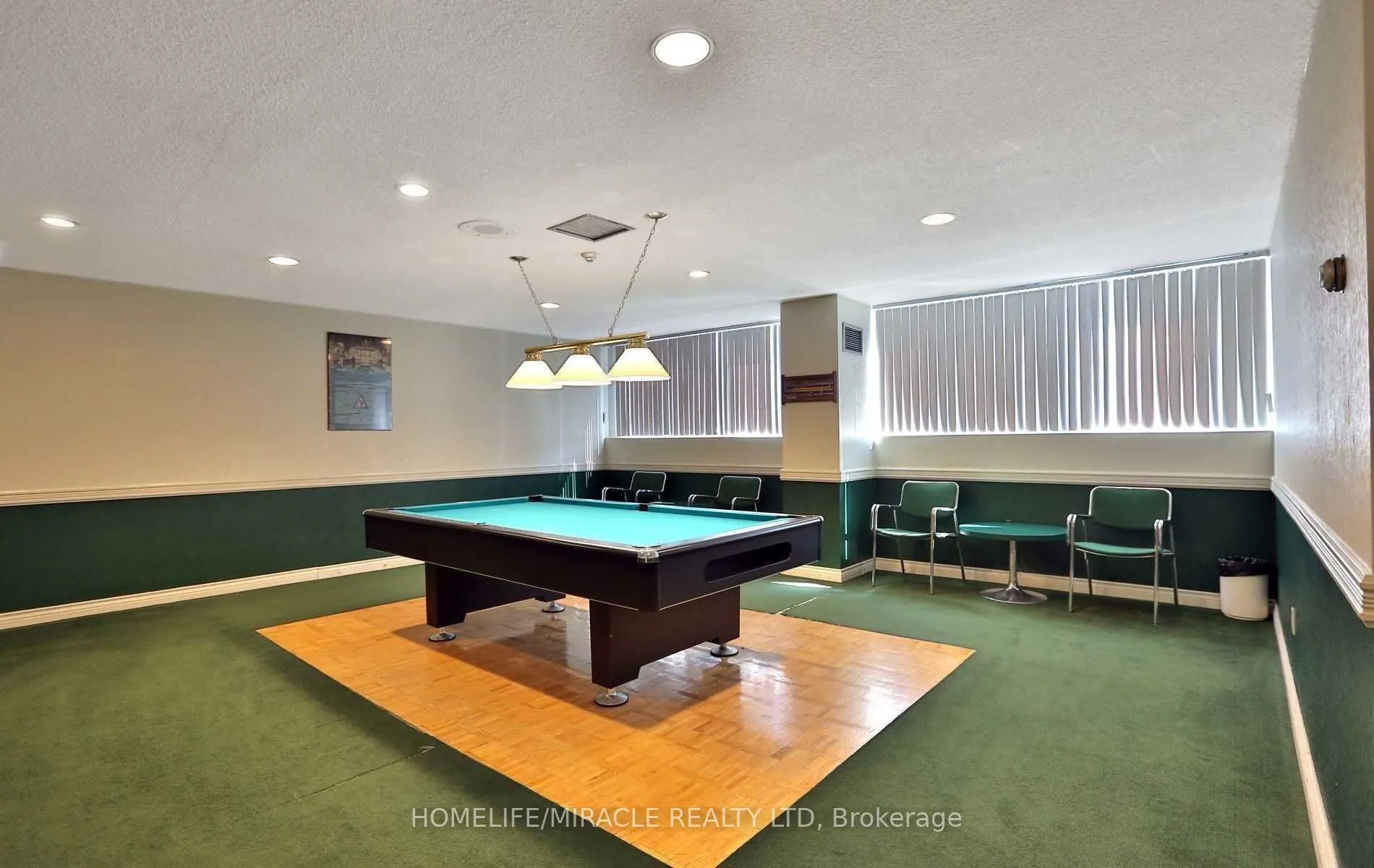 3700 Kaneff Crescent, #1602