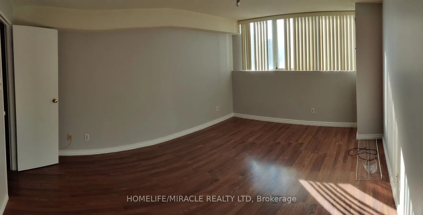 3700 Kaneff Crescent, #1602