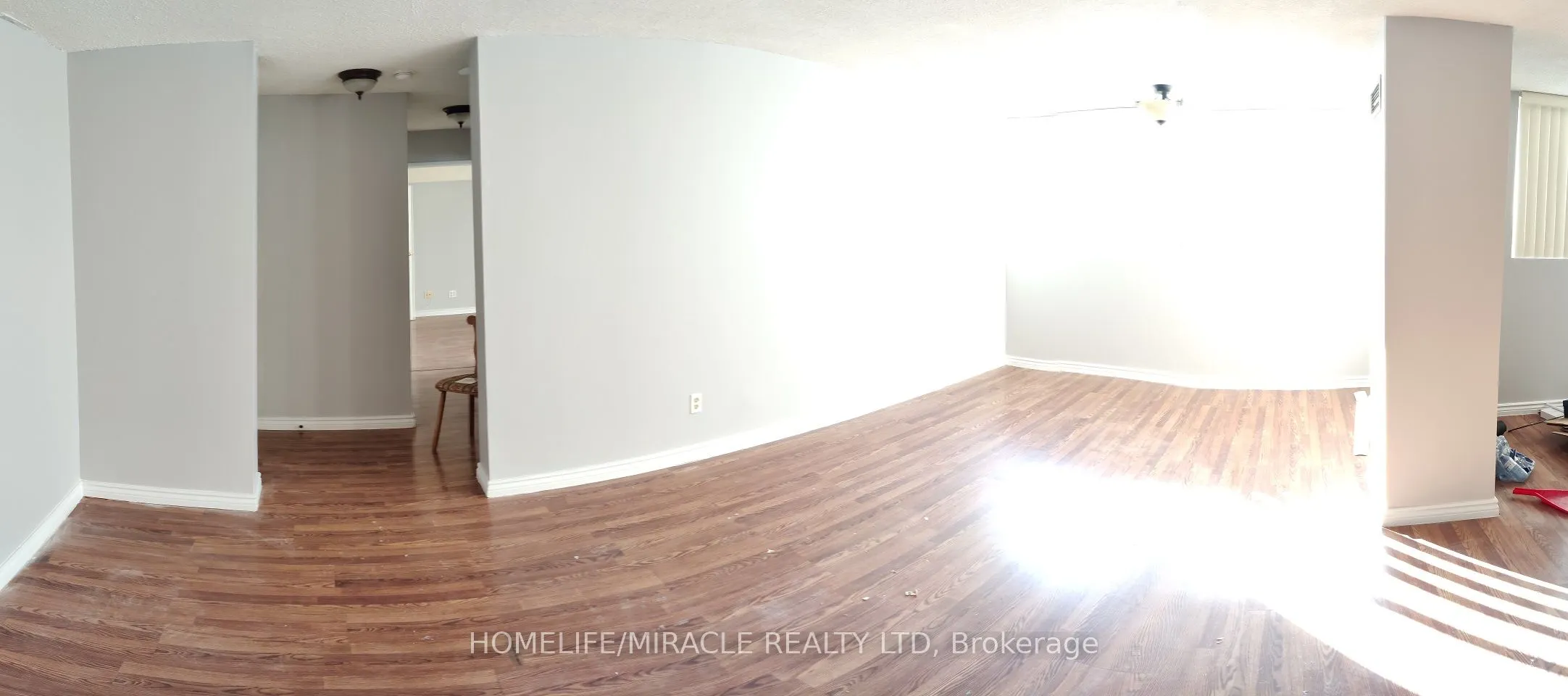 3700 Kaneff Crescent, #1602