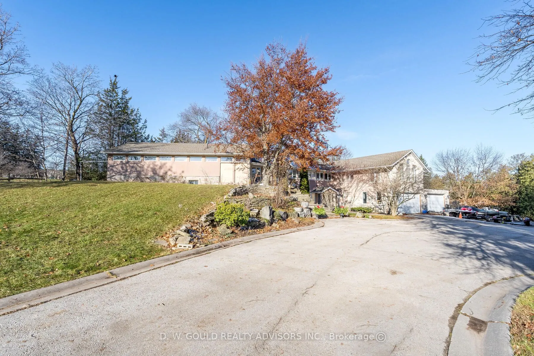 358 Maple Avenue