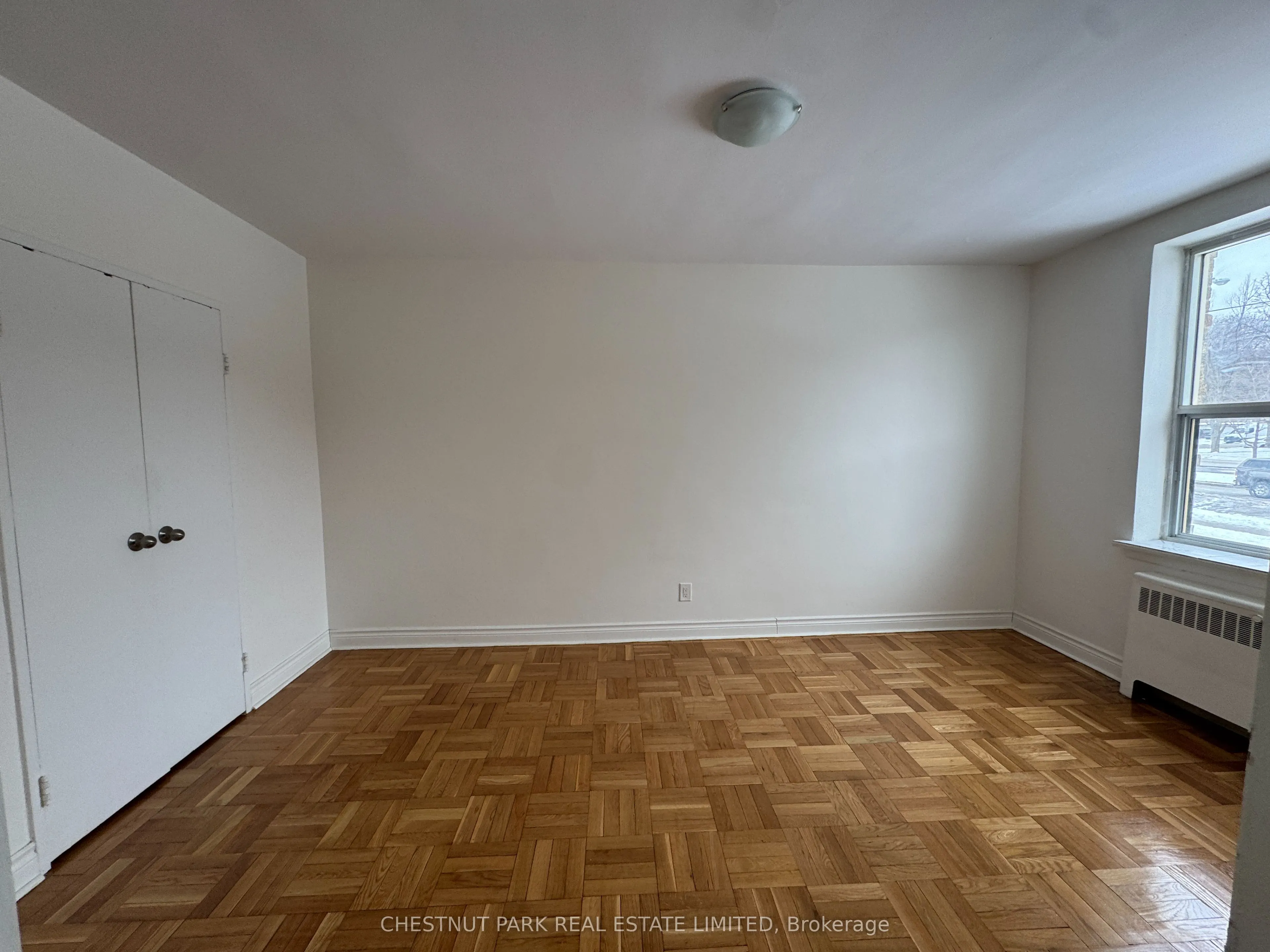 15 Anglesey Boulevard, #104