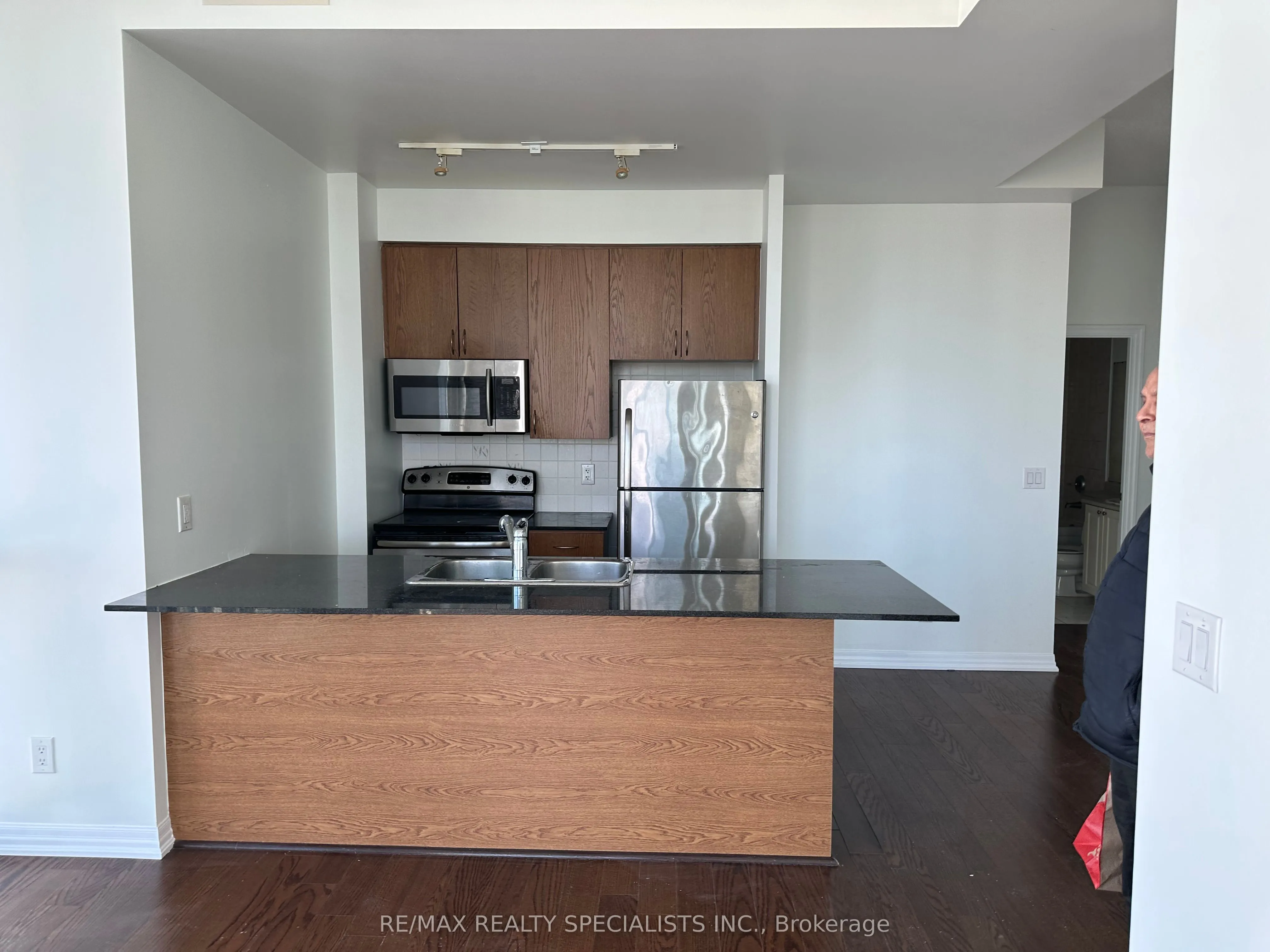 223 Webb Drive, #3409