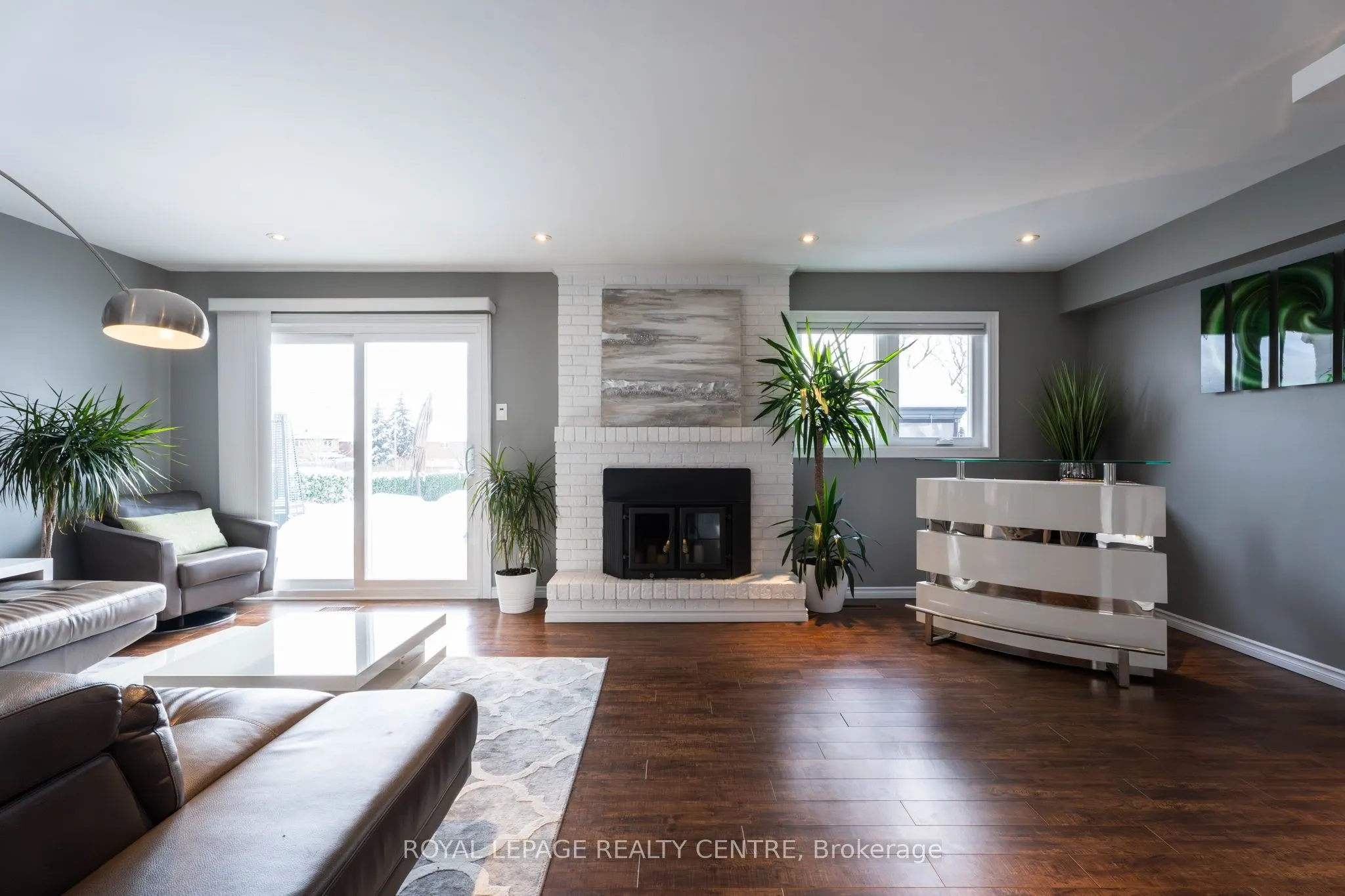 110 Simmons Boulevard