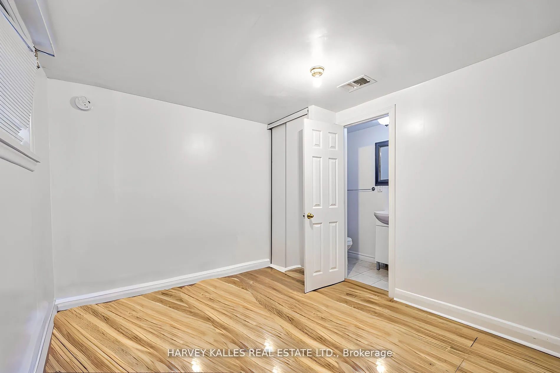 40 Dominion Road