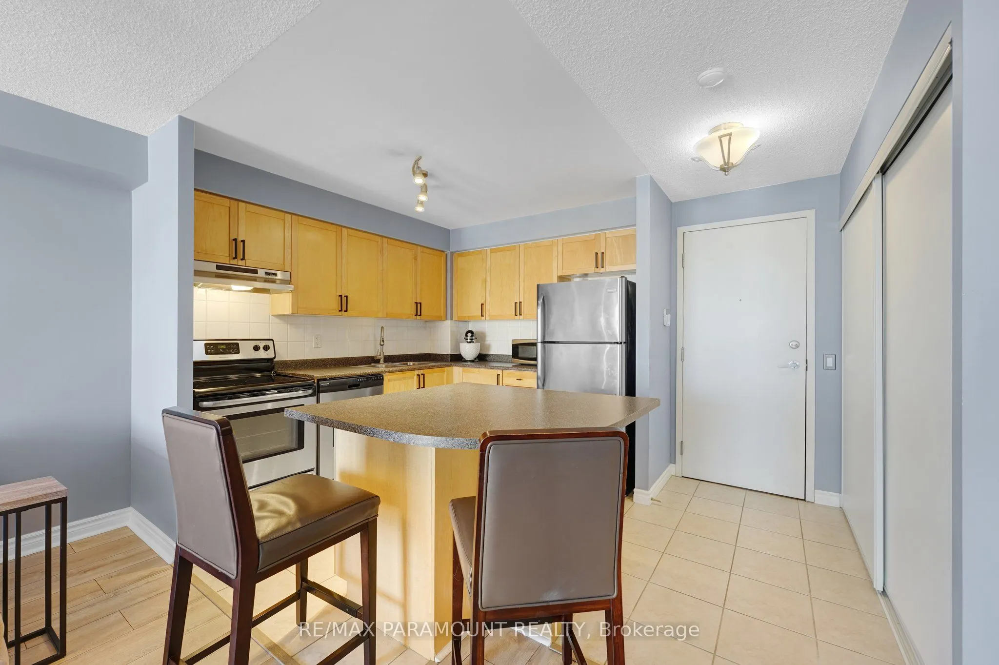 55 Strathaven Drive, #912