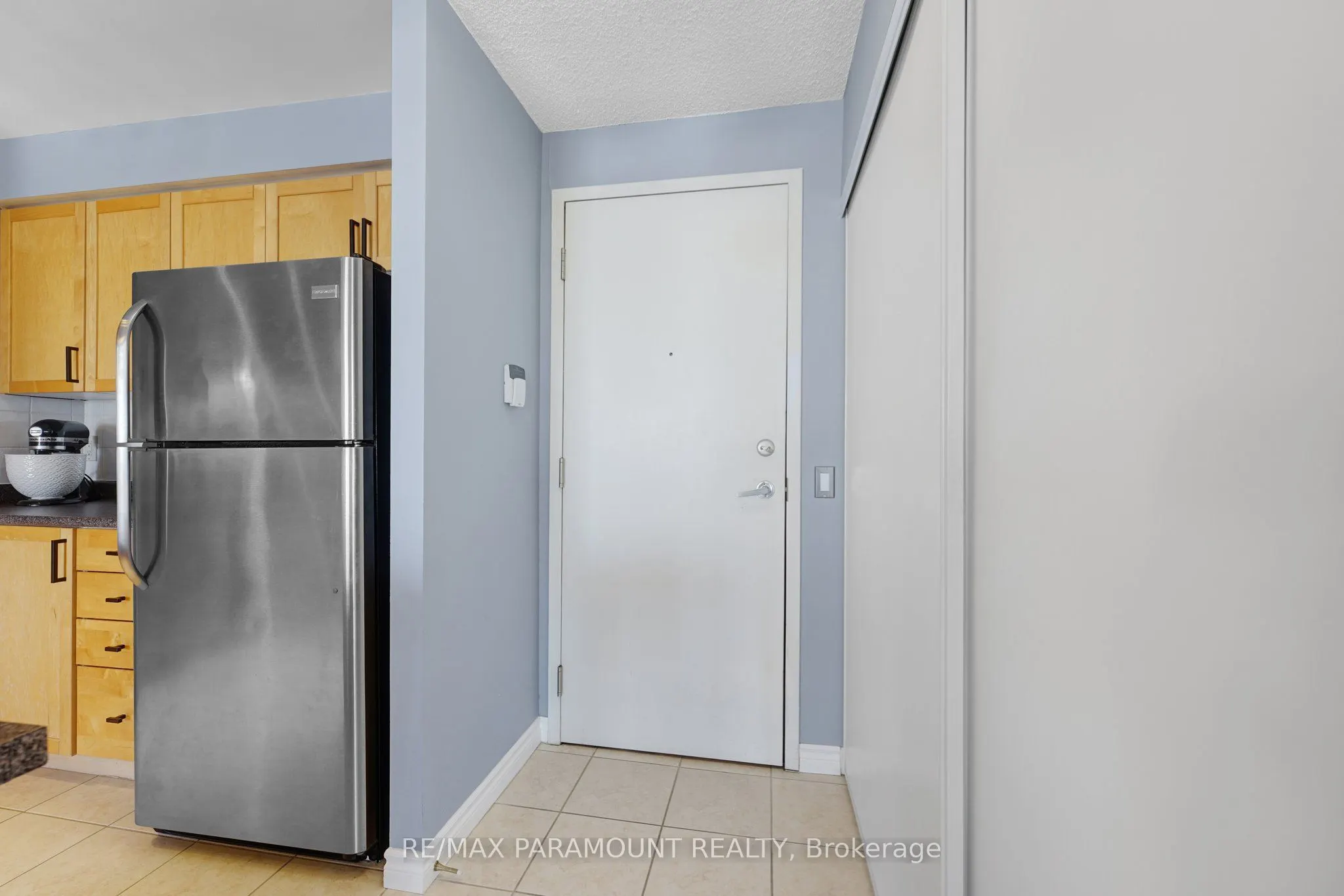 55 Strathaven Drive, #912