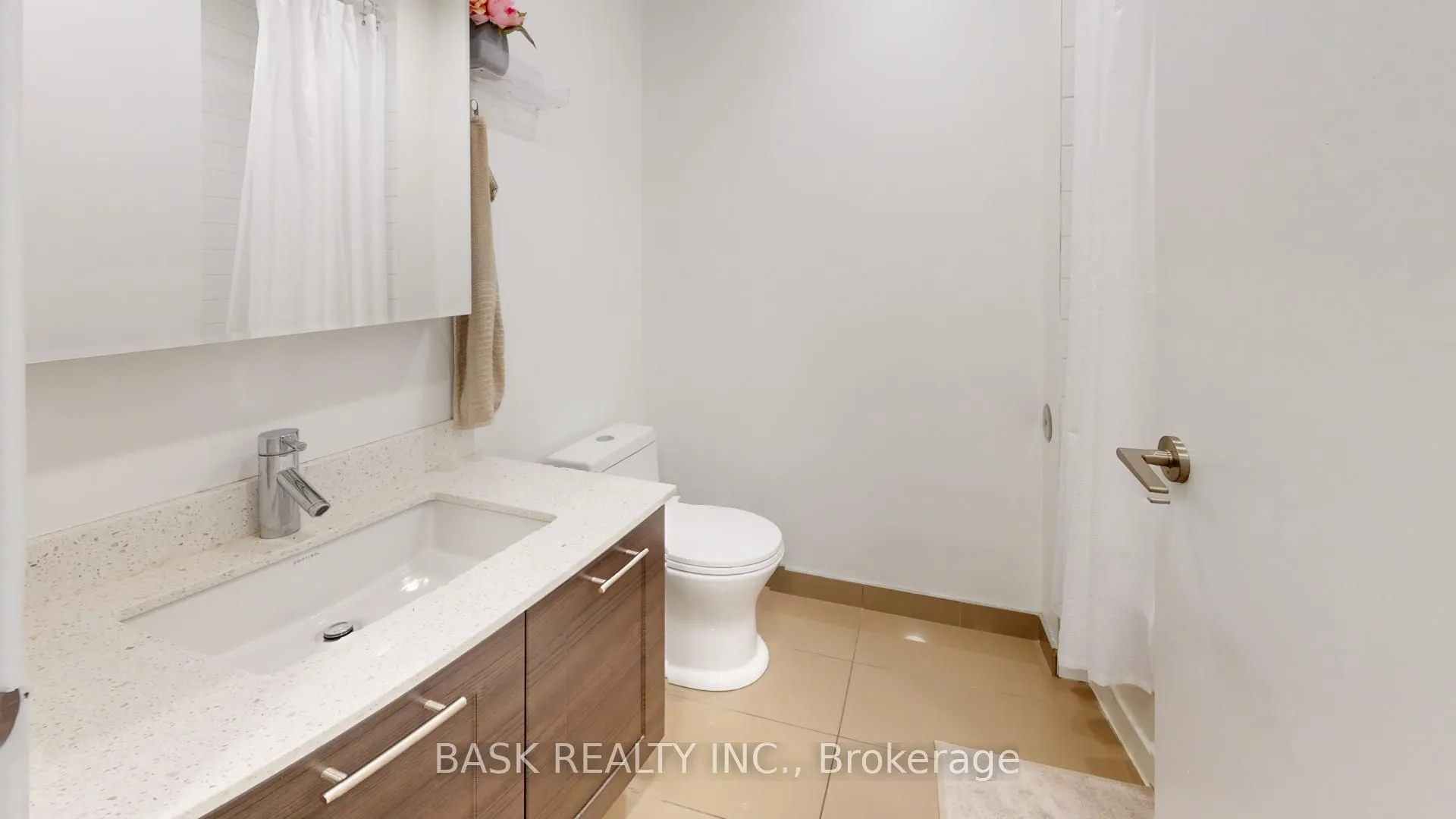 2220 Lake Shore Boulevard W, #406