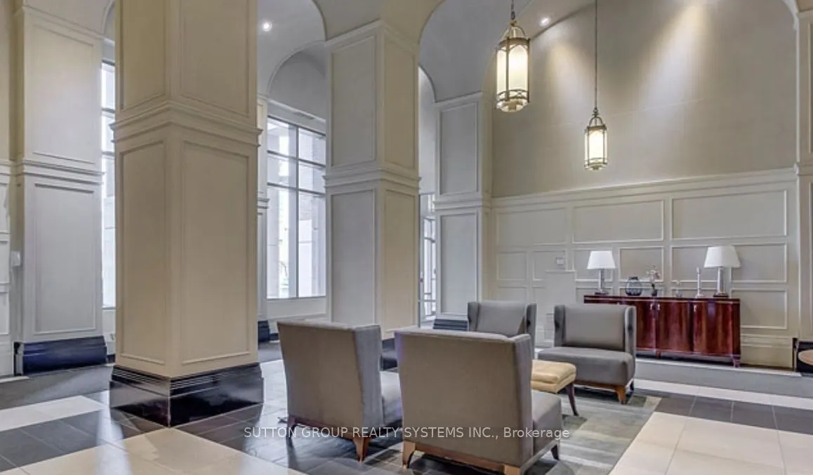388 Prince of Wales Drive, #1401