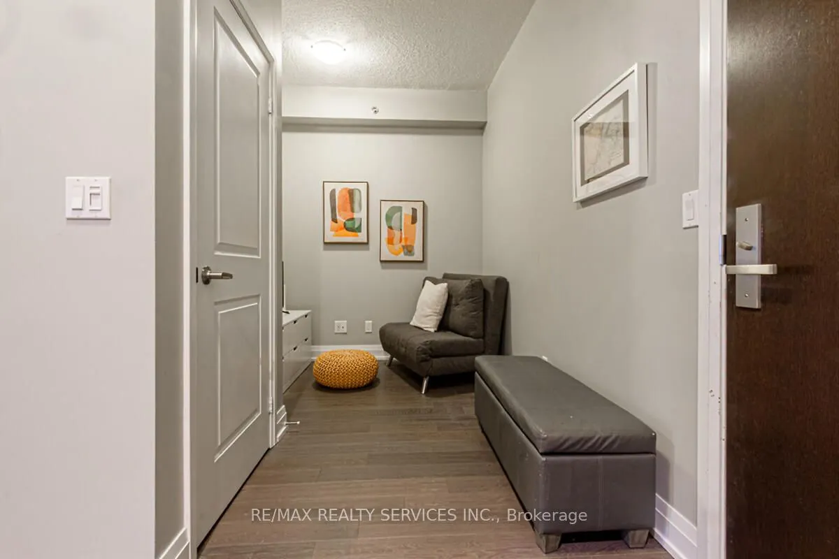 65 Speers Road, #1507