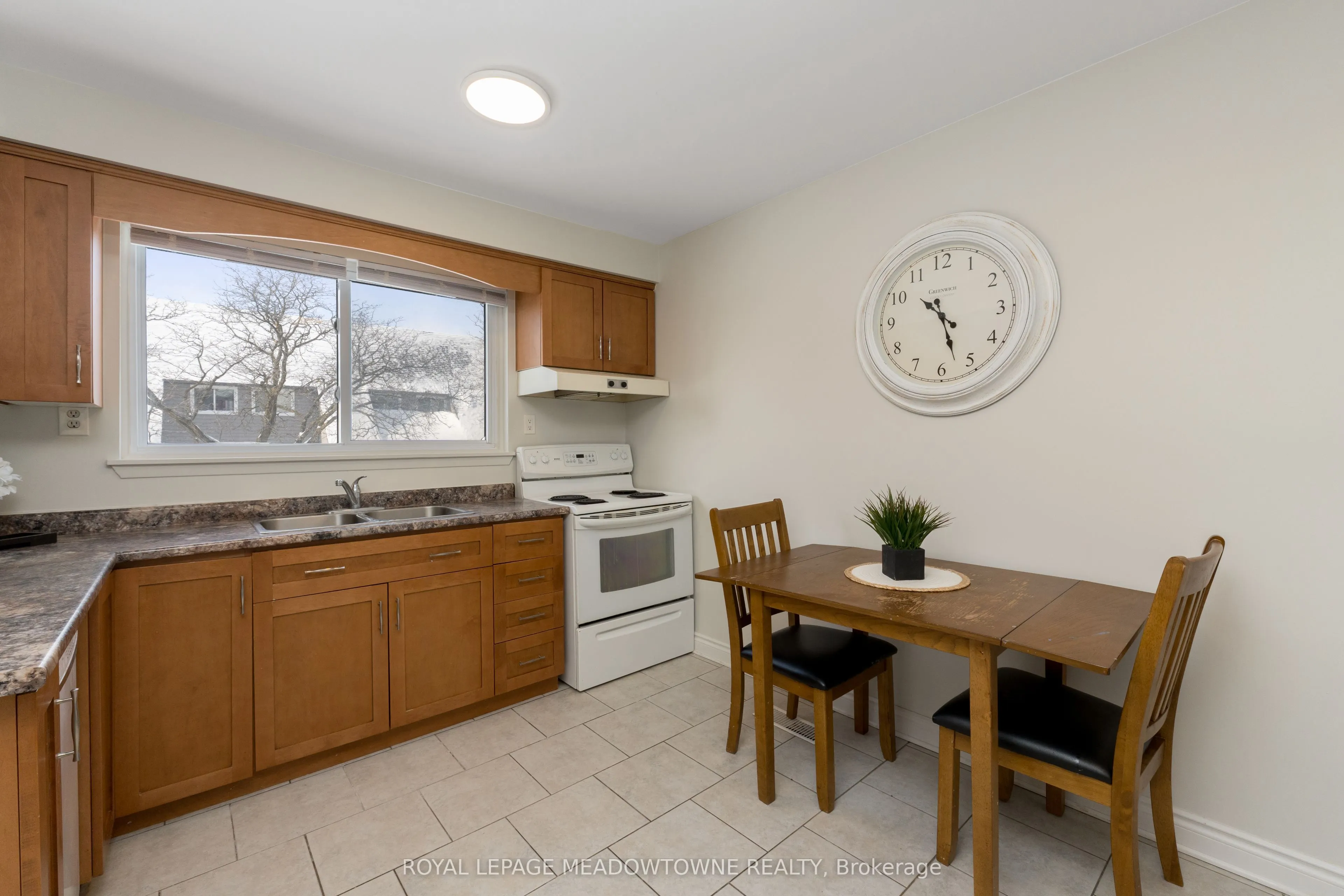 46 Tara Park Crescent, #46