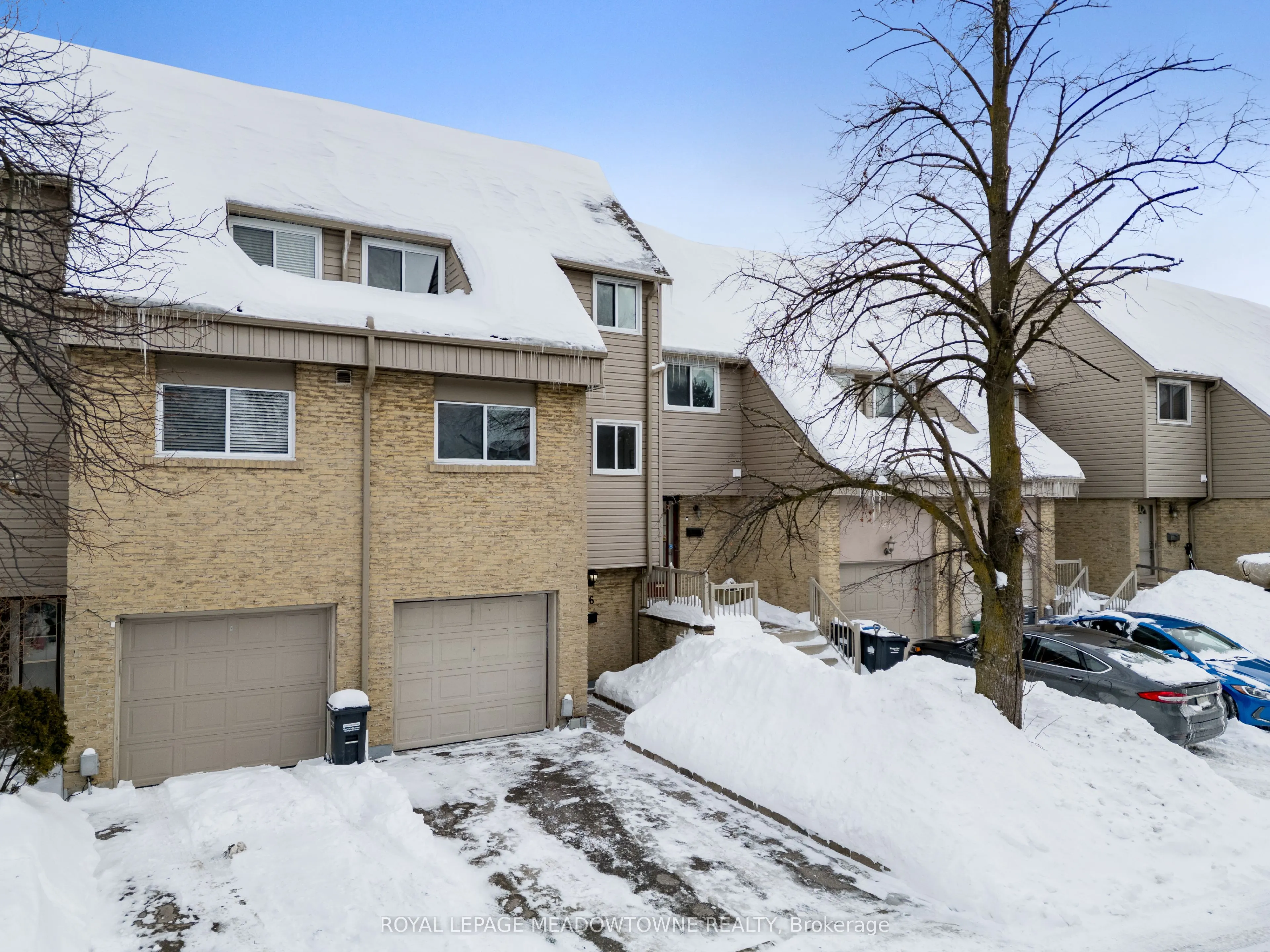 46 Tara Park Crescent, #46