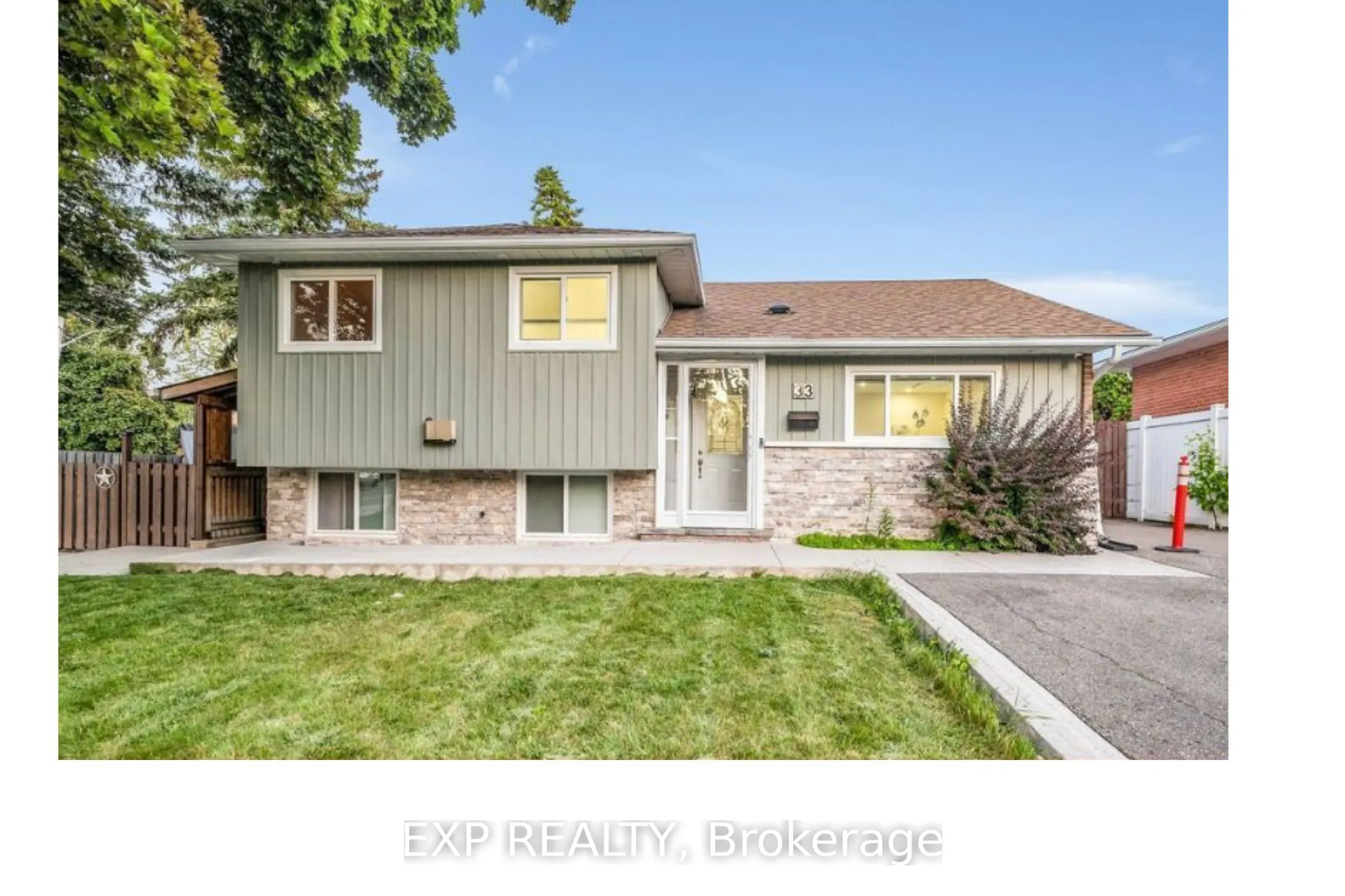 33 Flowertown Avenue