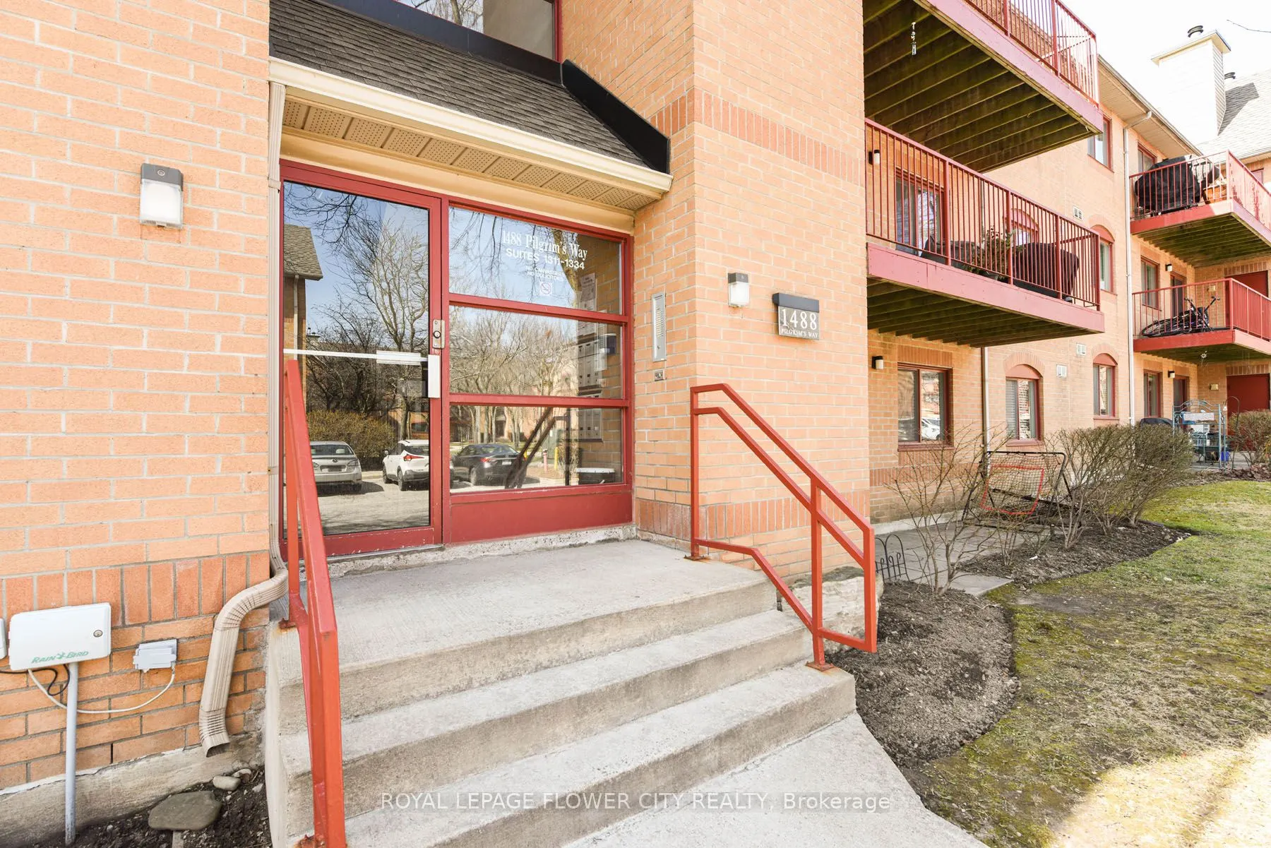 1488 Pilgrims Way W, #1334