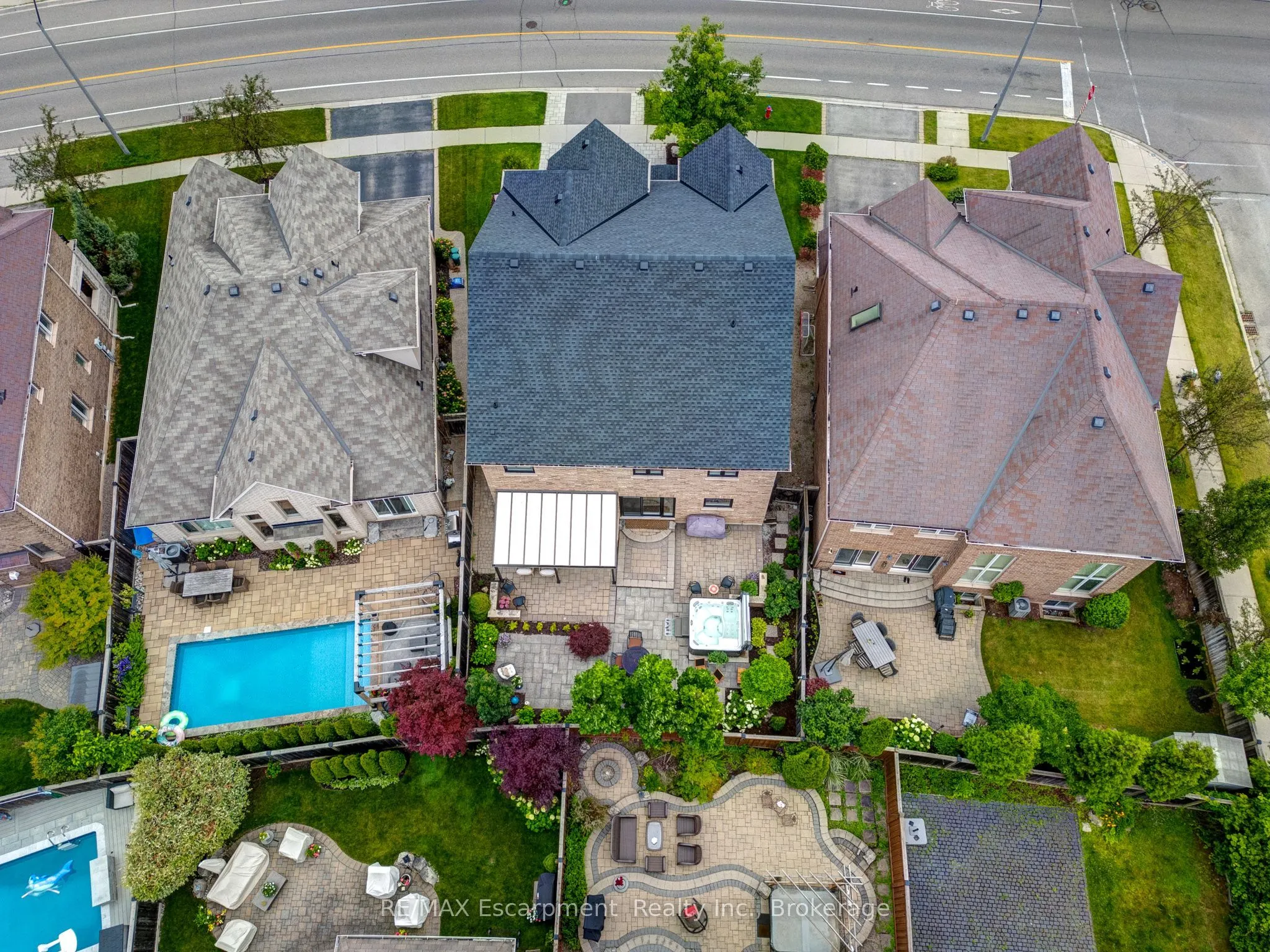 2360 Colonel William Parkway