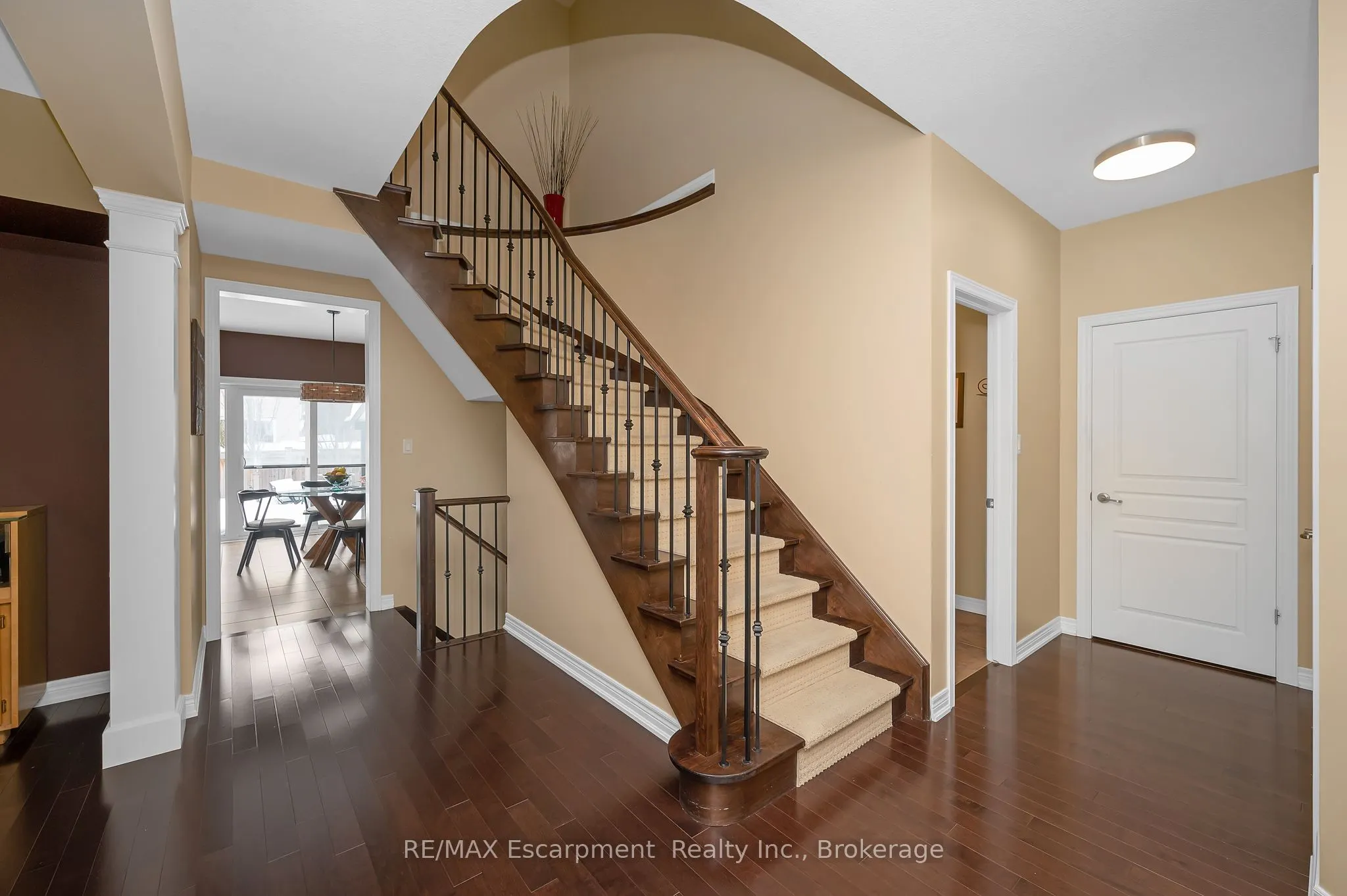 2360 Colonel William Parkway