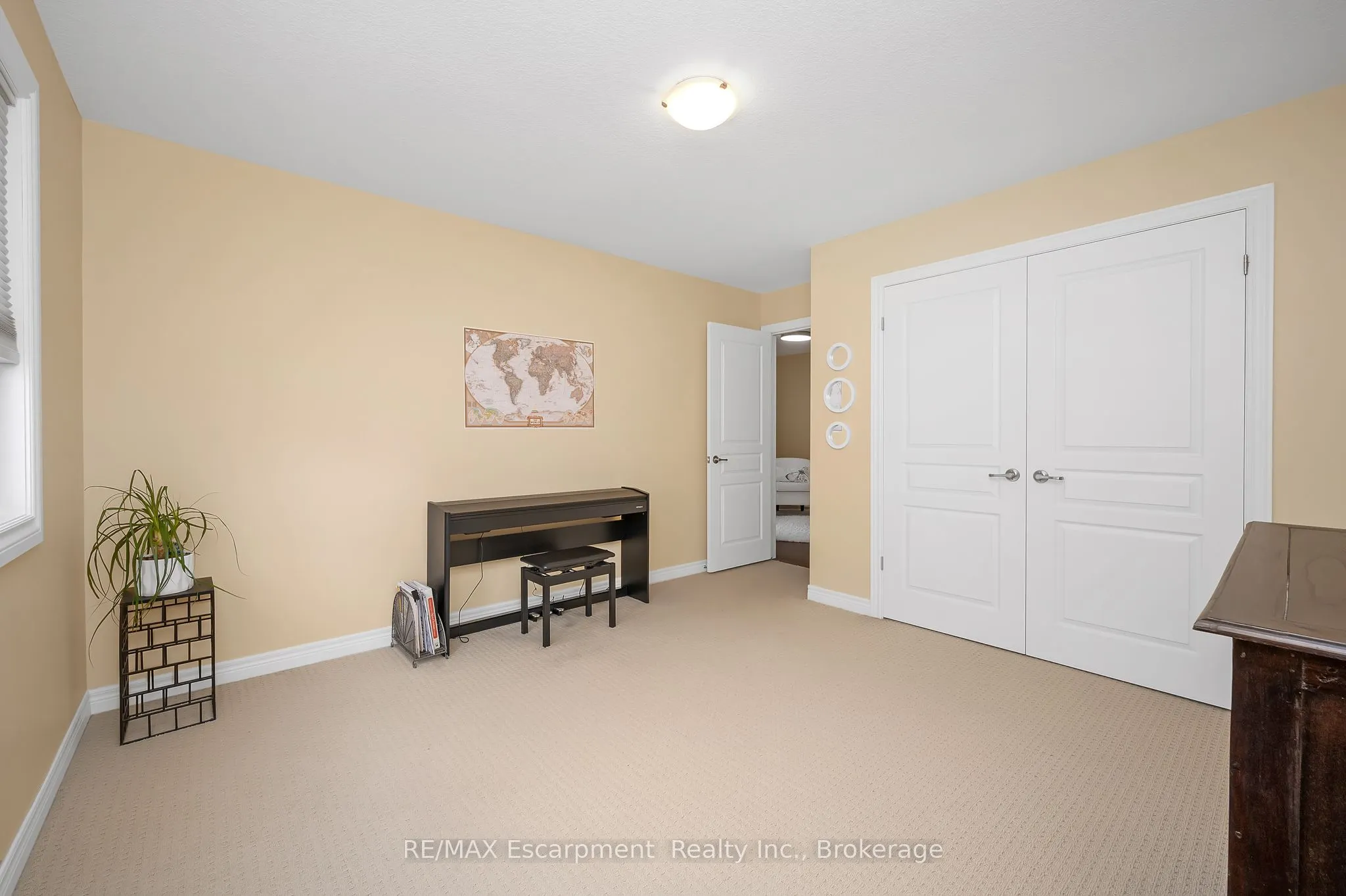 2360 Colonel William Parkway