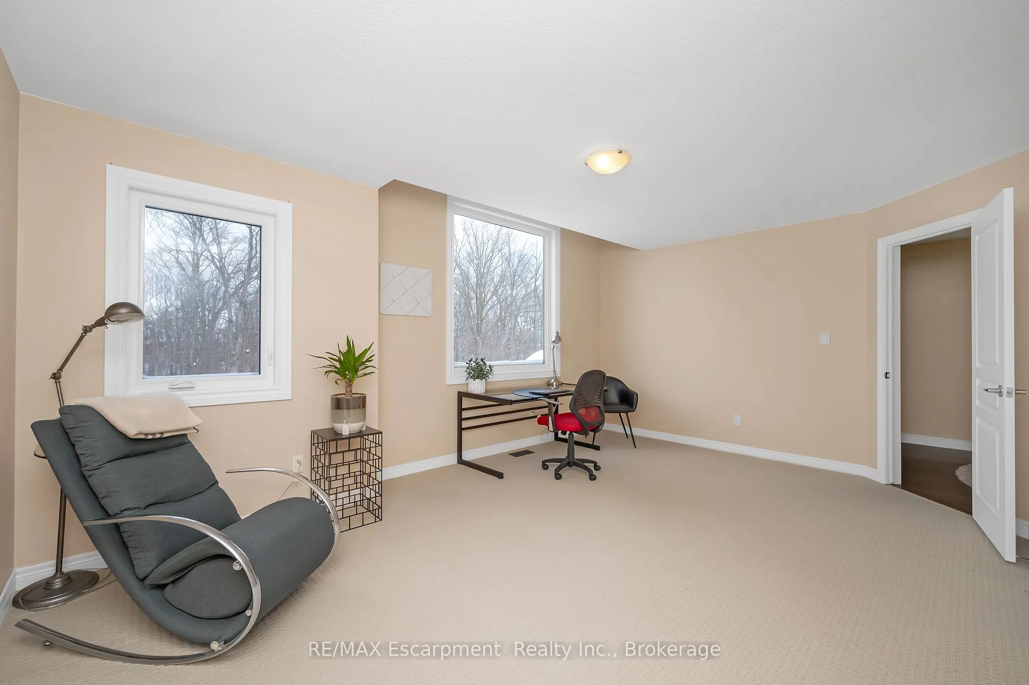 2360 Colonel William Parkway