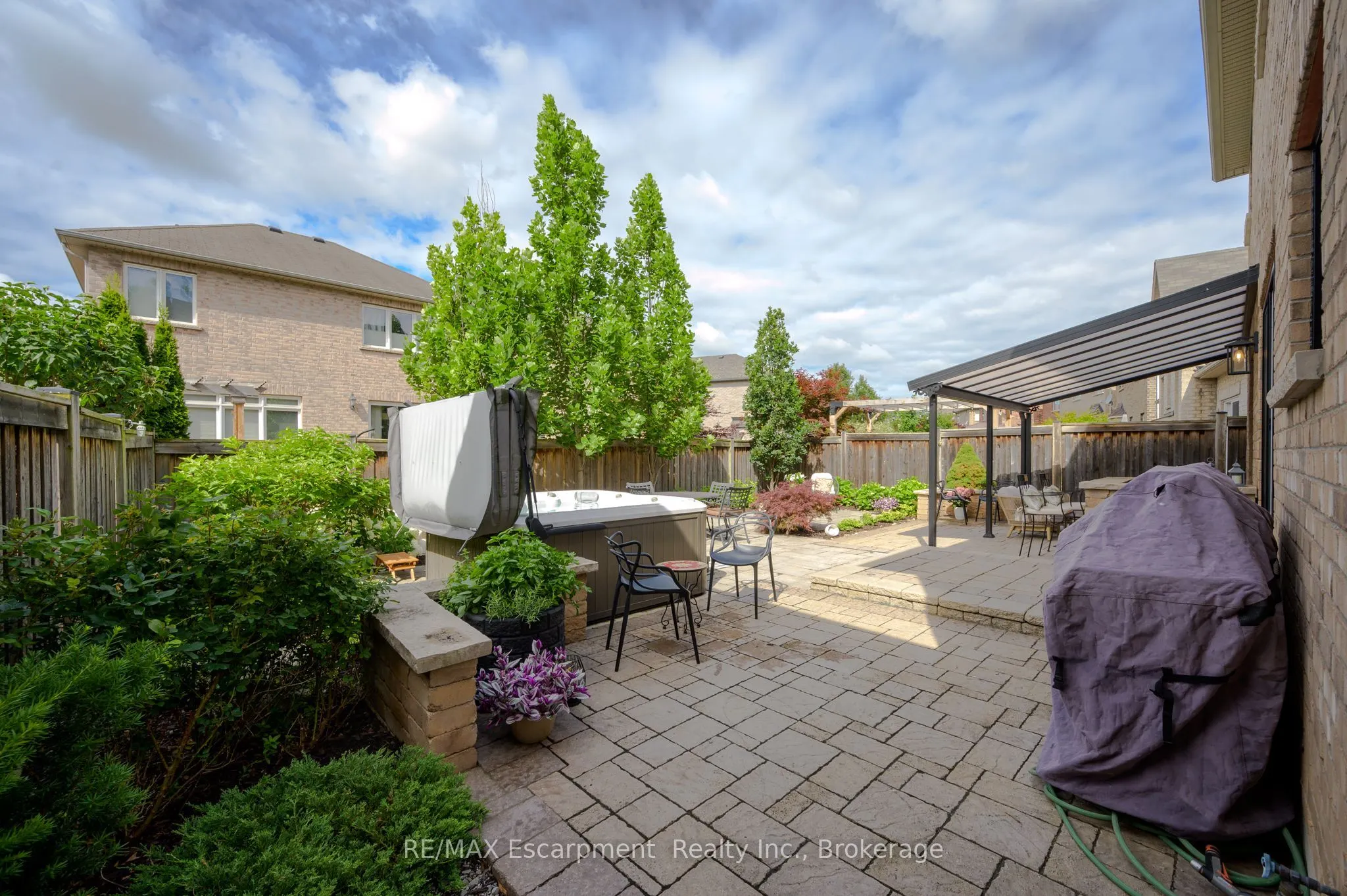 2360 Colonel William Parkway