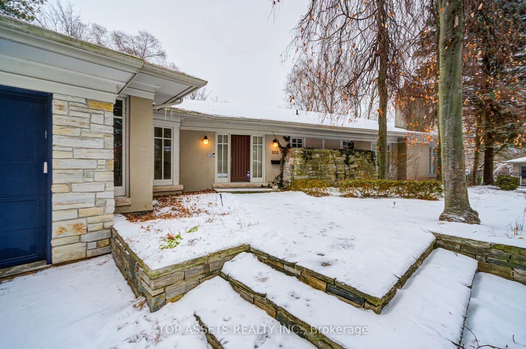 223 Trelawn Avenue