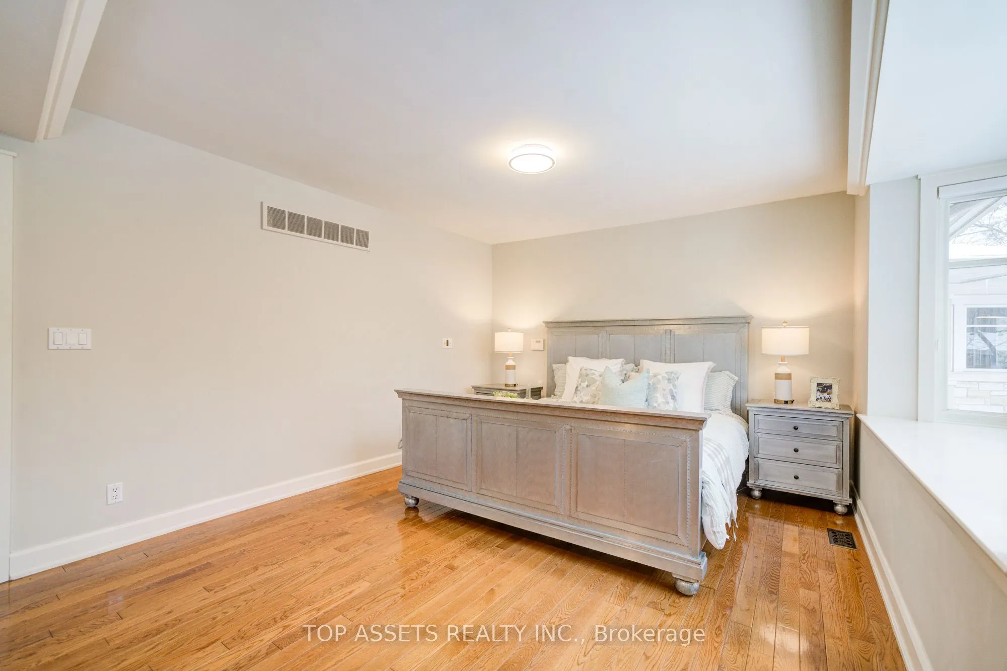 223 Trelawn Avenue