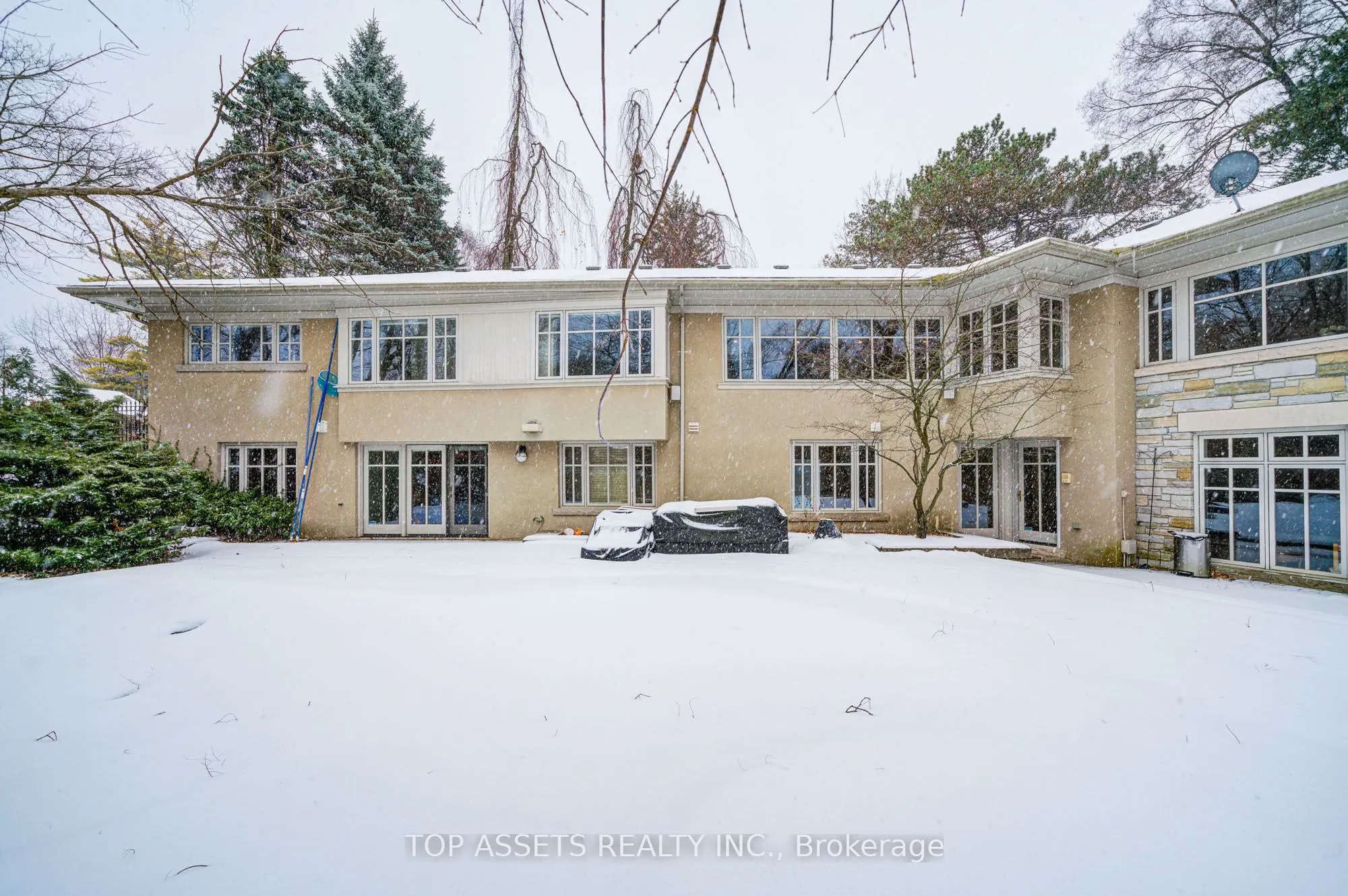 223 Trelawn Avenue
