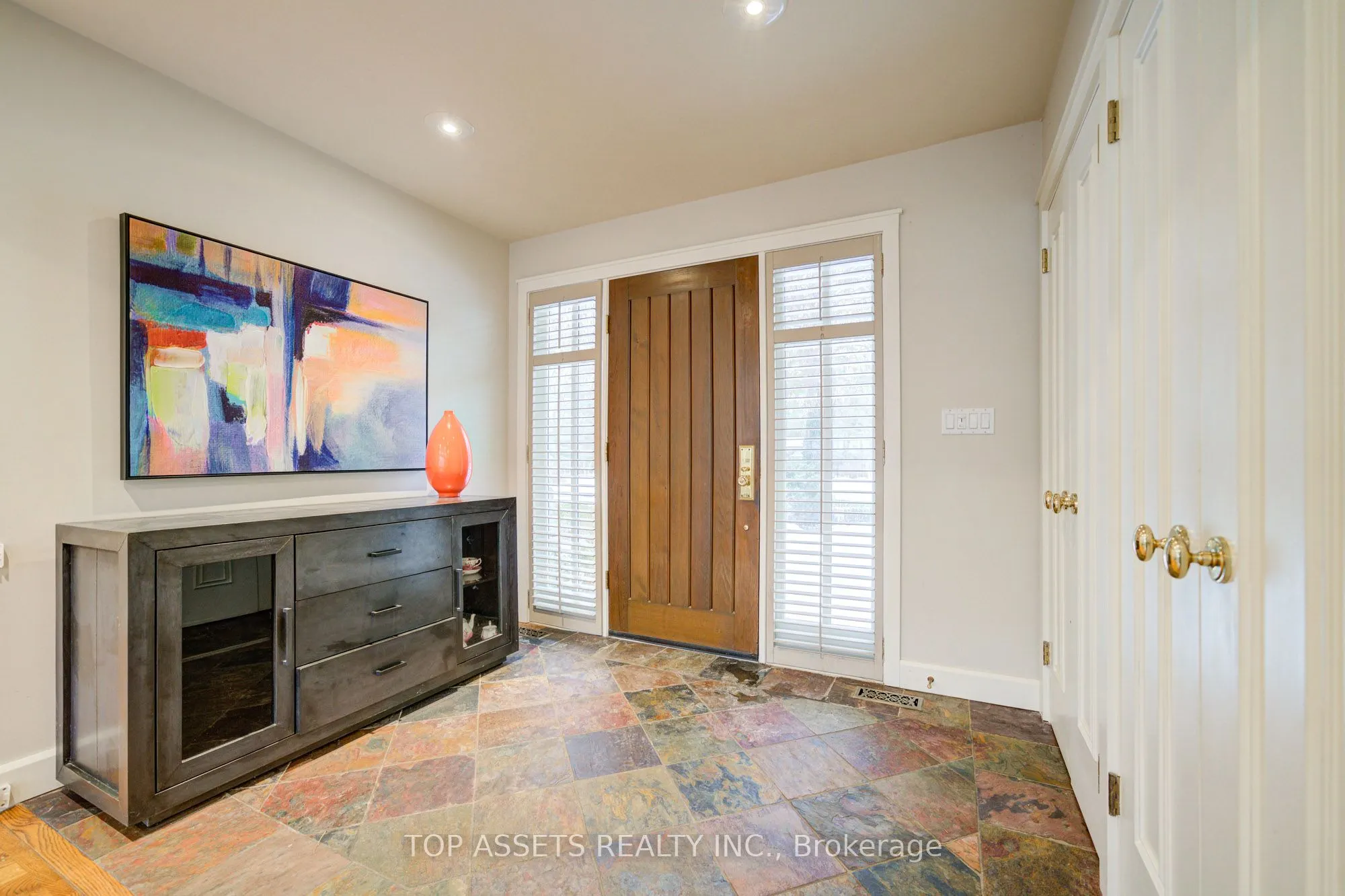 223 Trelawn Avenue