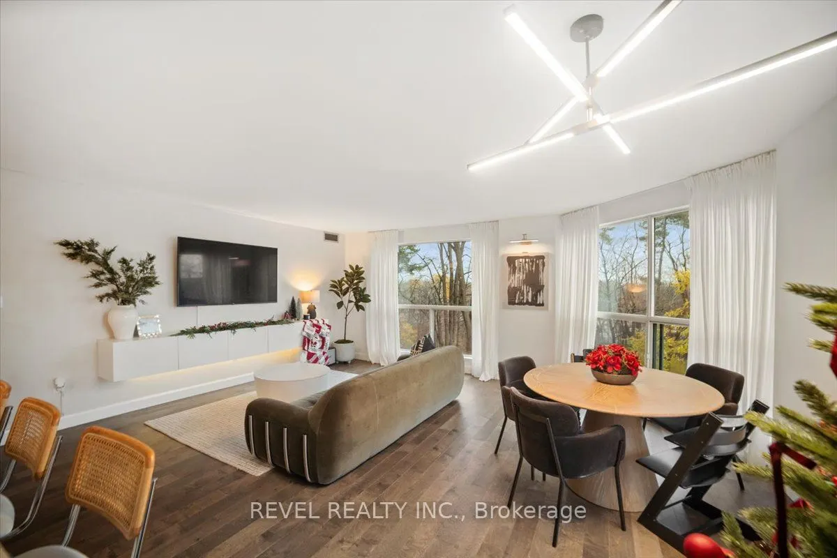 2155 Burnhamthorpe Road W, #303