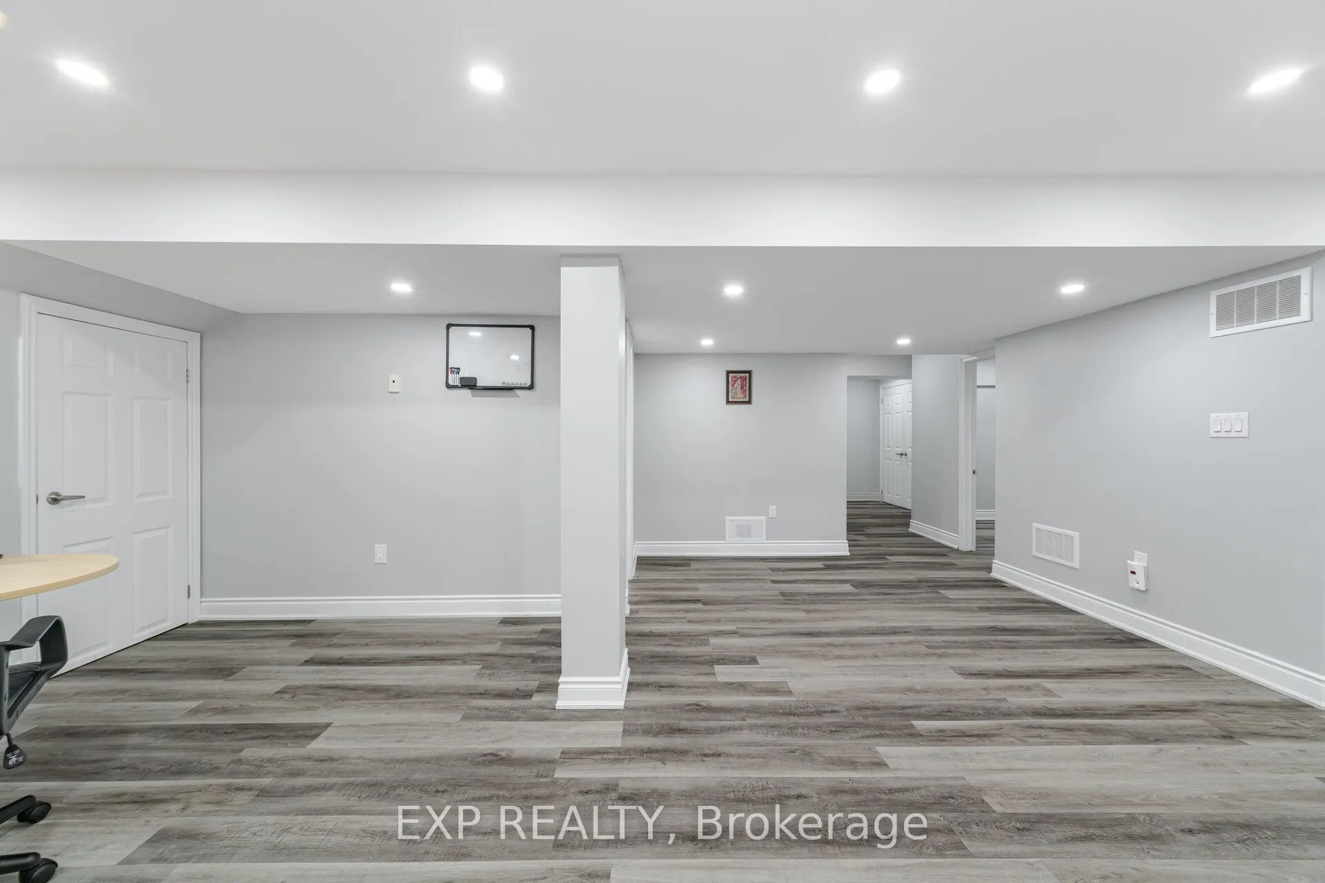 1190 Mceachern Court
