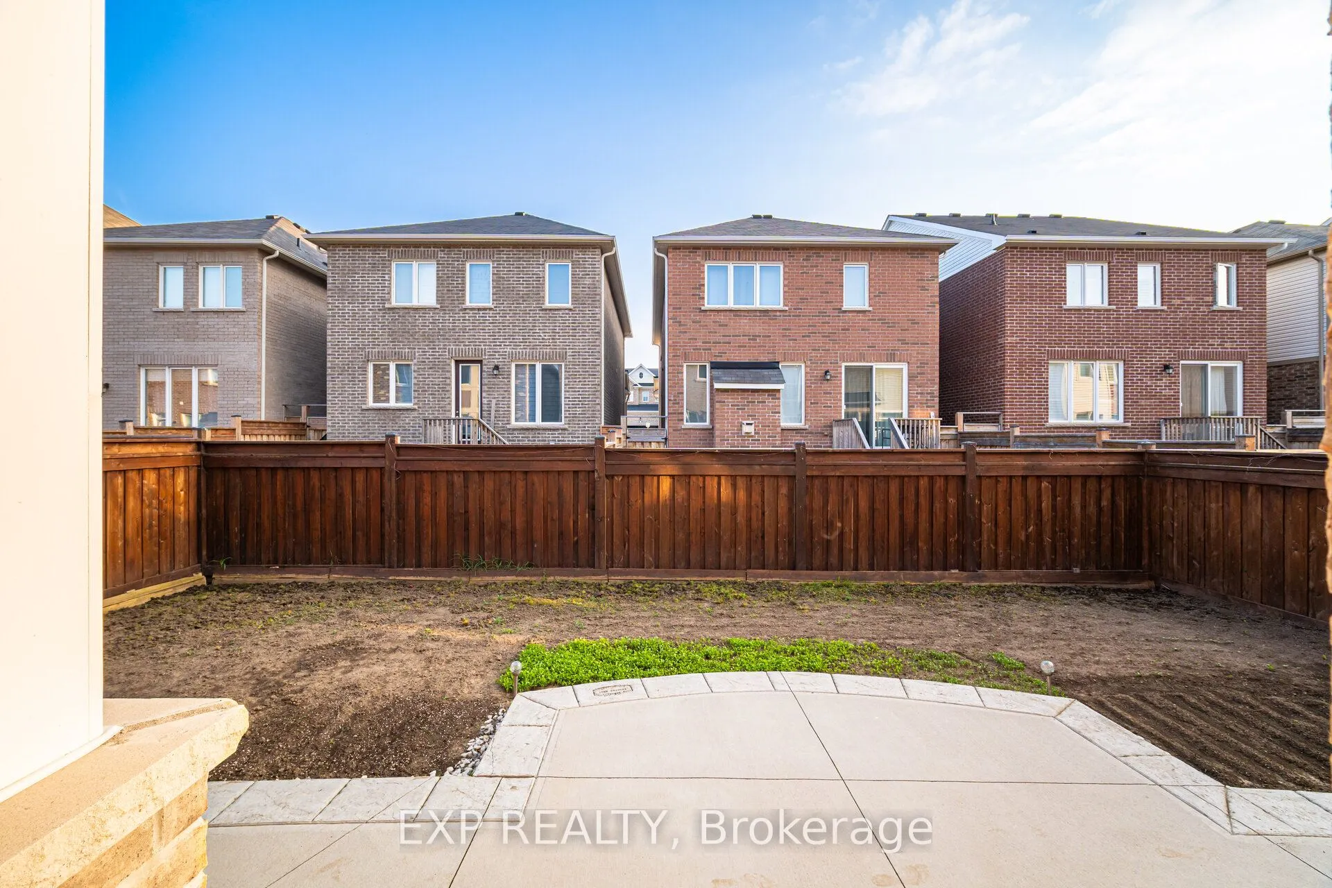 1190 Mceachern Court