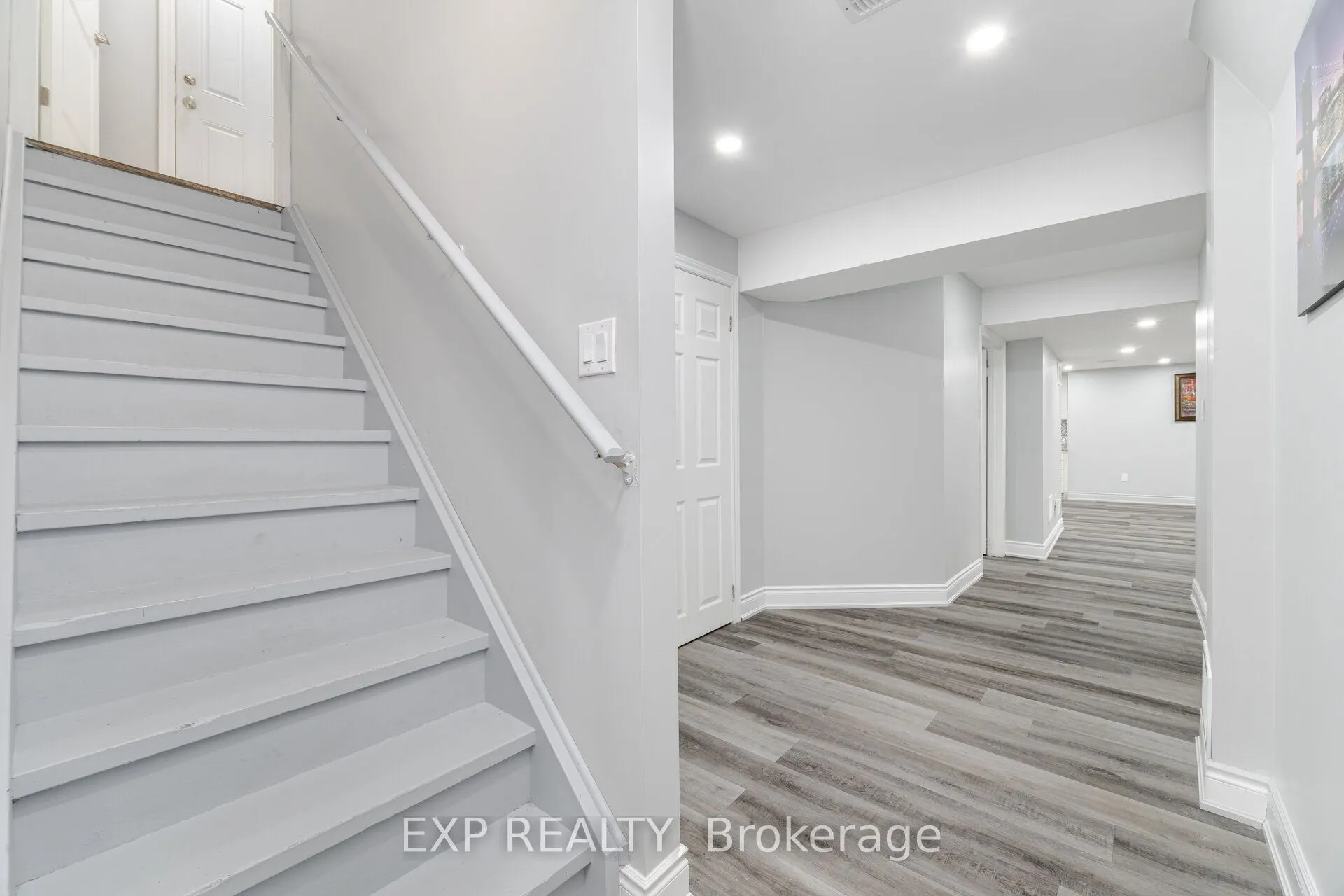 1190 Mceachern Court