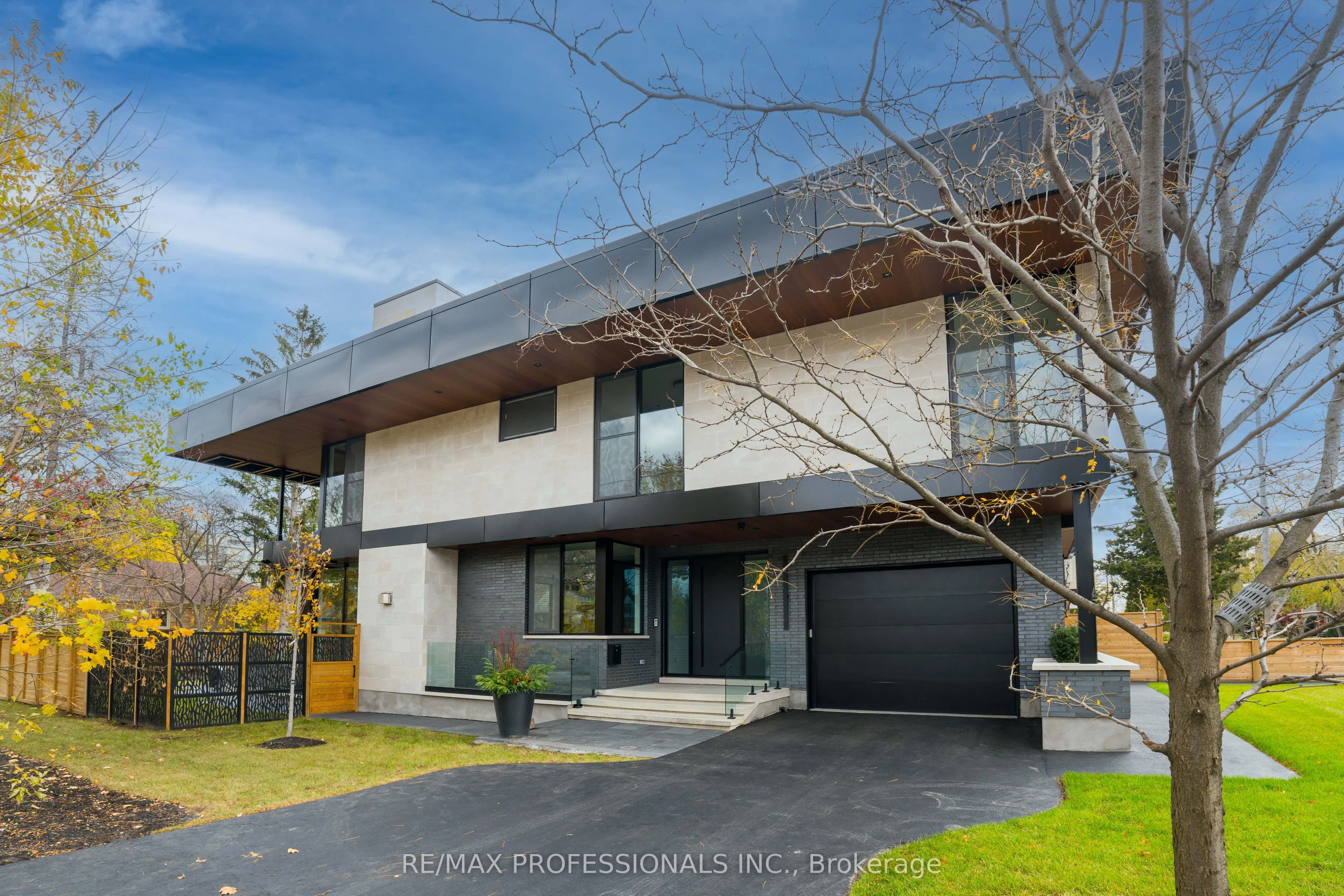 21 Tyre Avenue