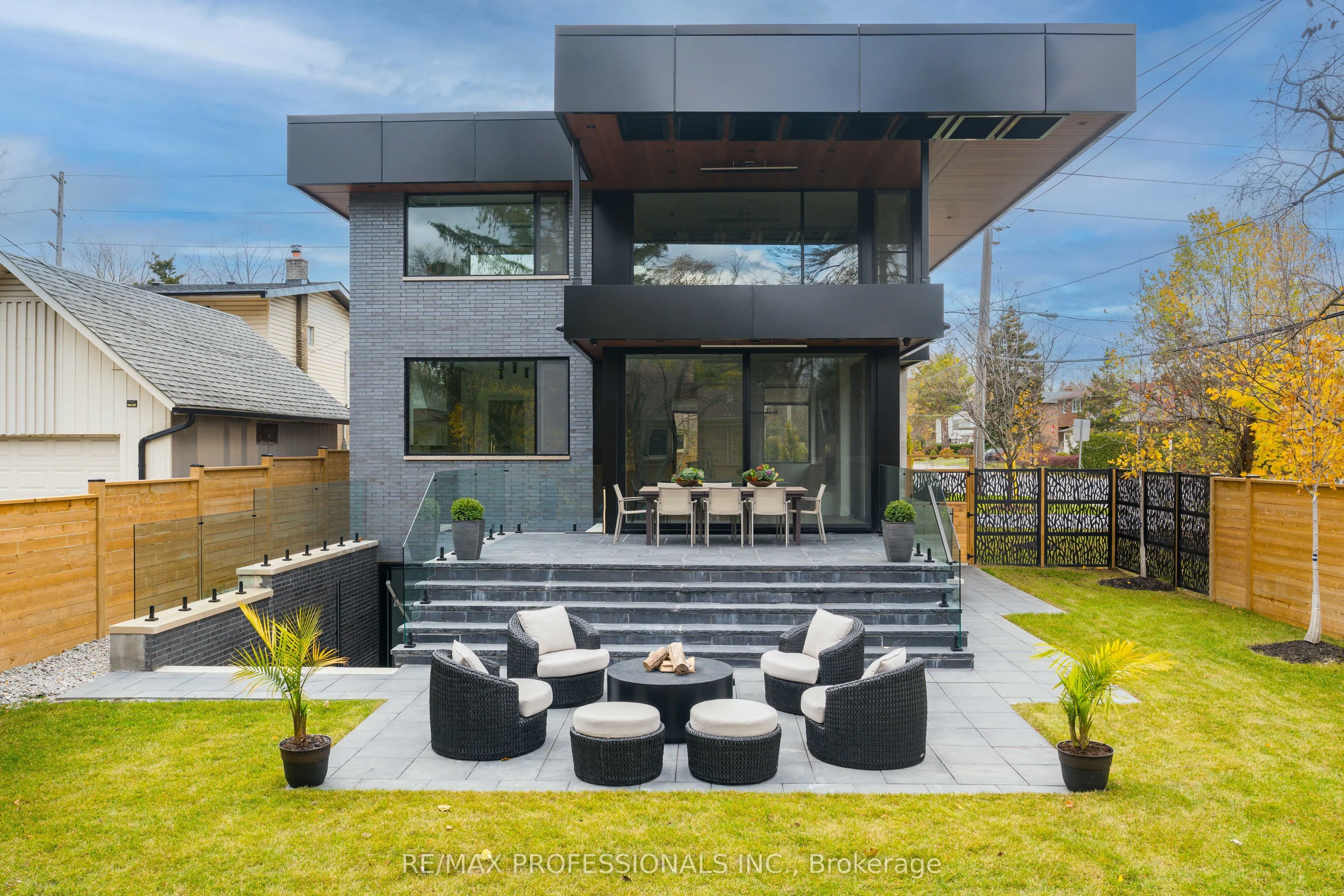 21 Tyre Avenue