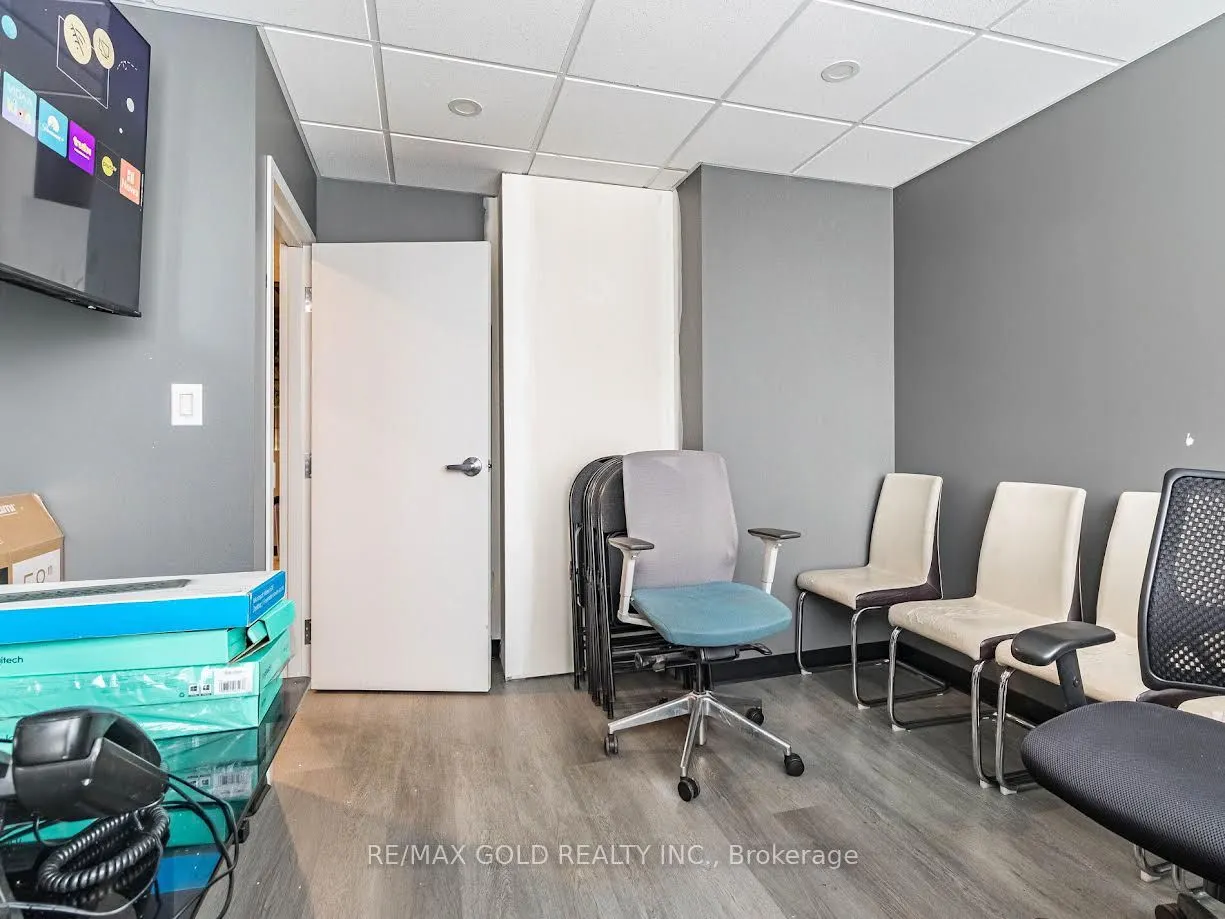 1332 Khalsa Drive, #15