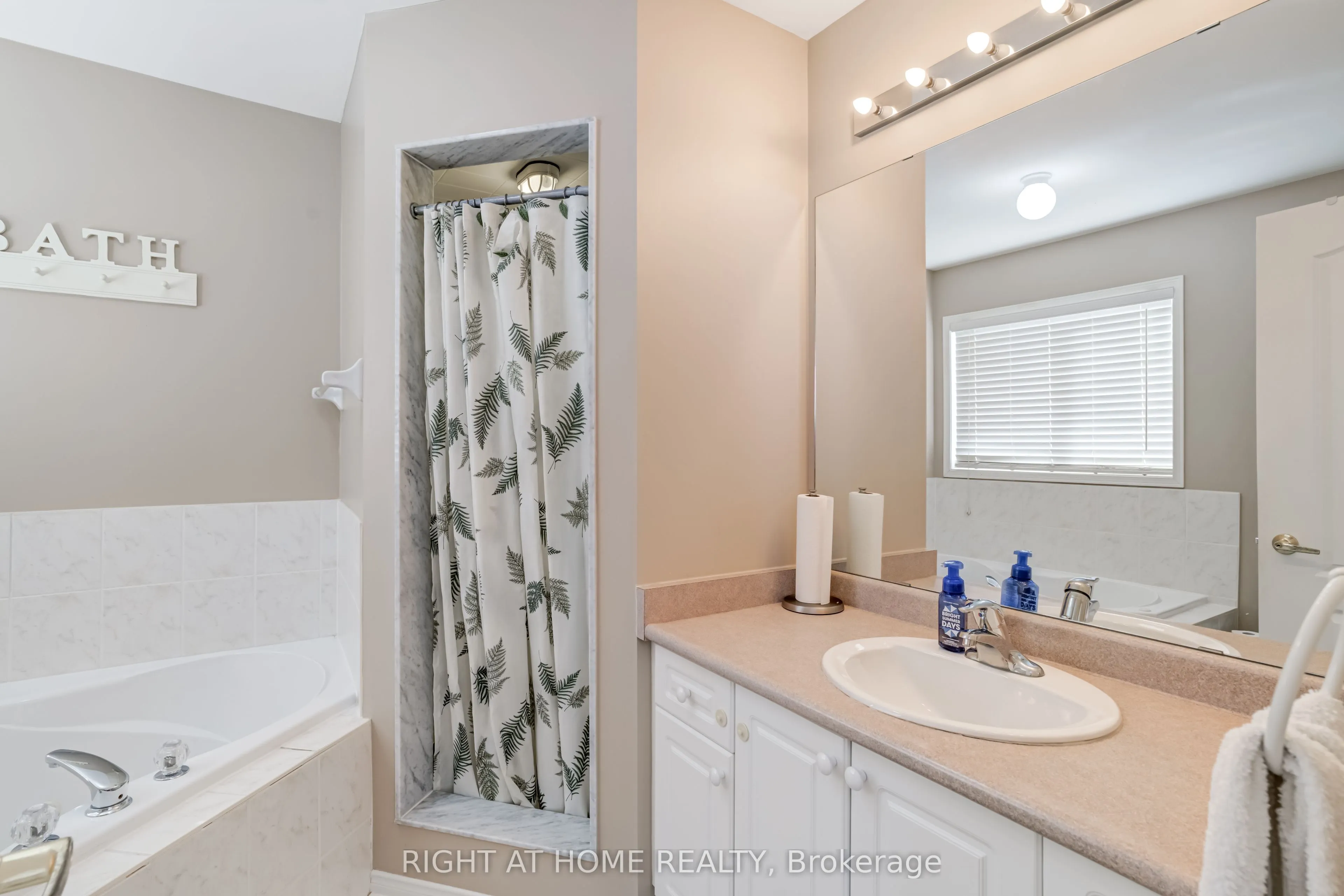 3662 Jorie Crescent