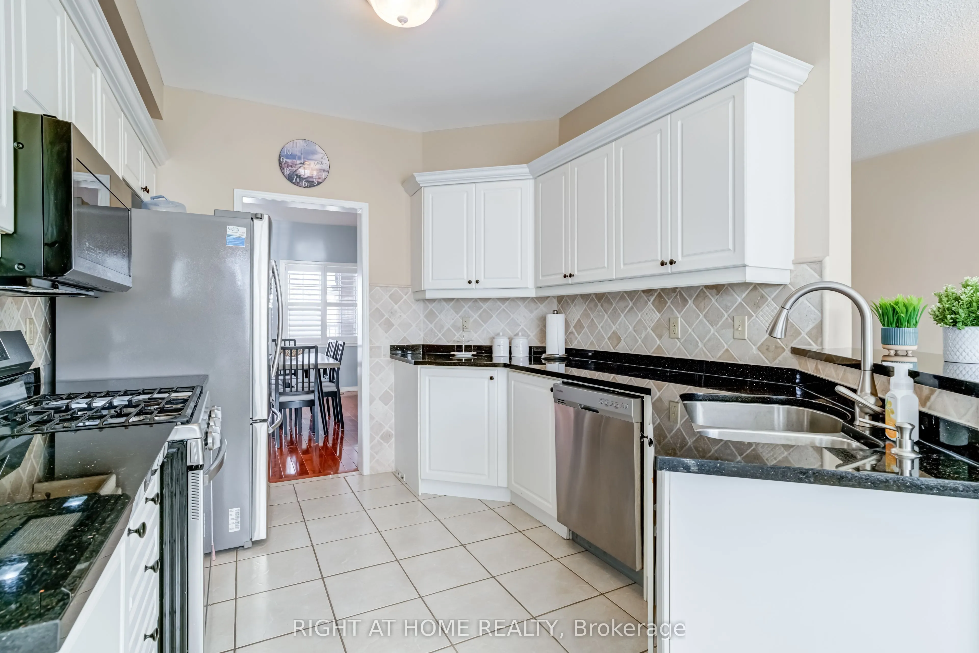 3662 Jorie Crescent